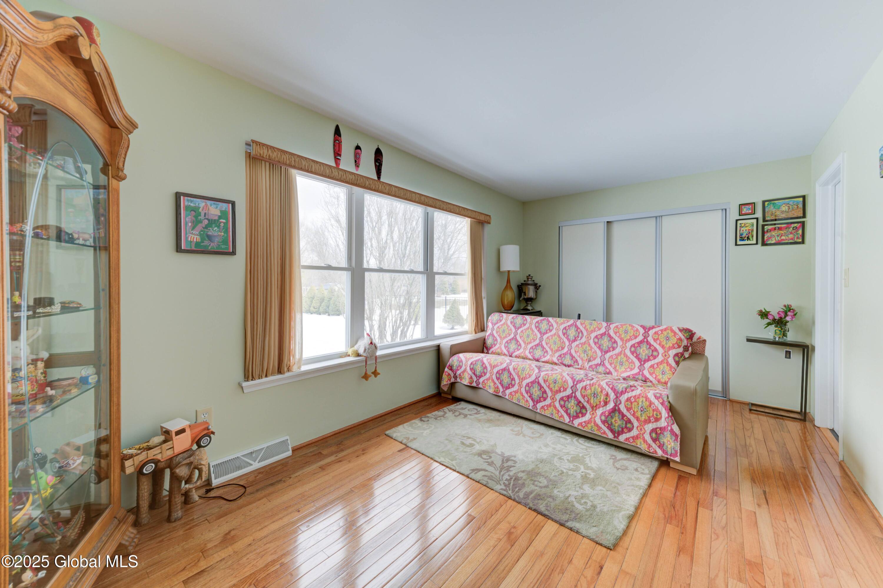 12 Crescent Creek Way, Selkirk, New York image 36
