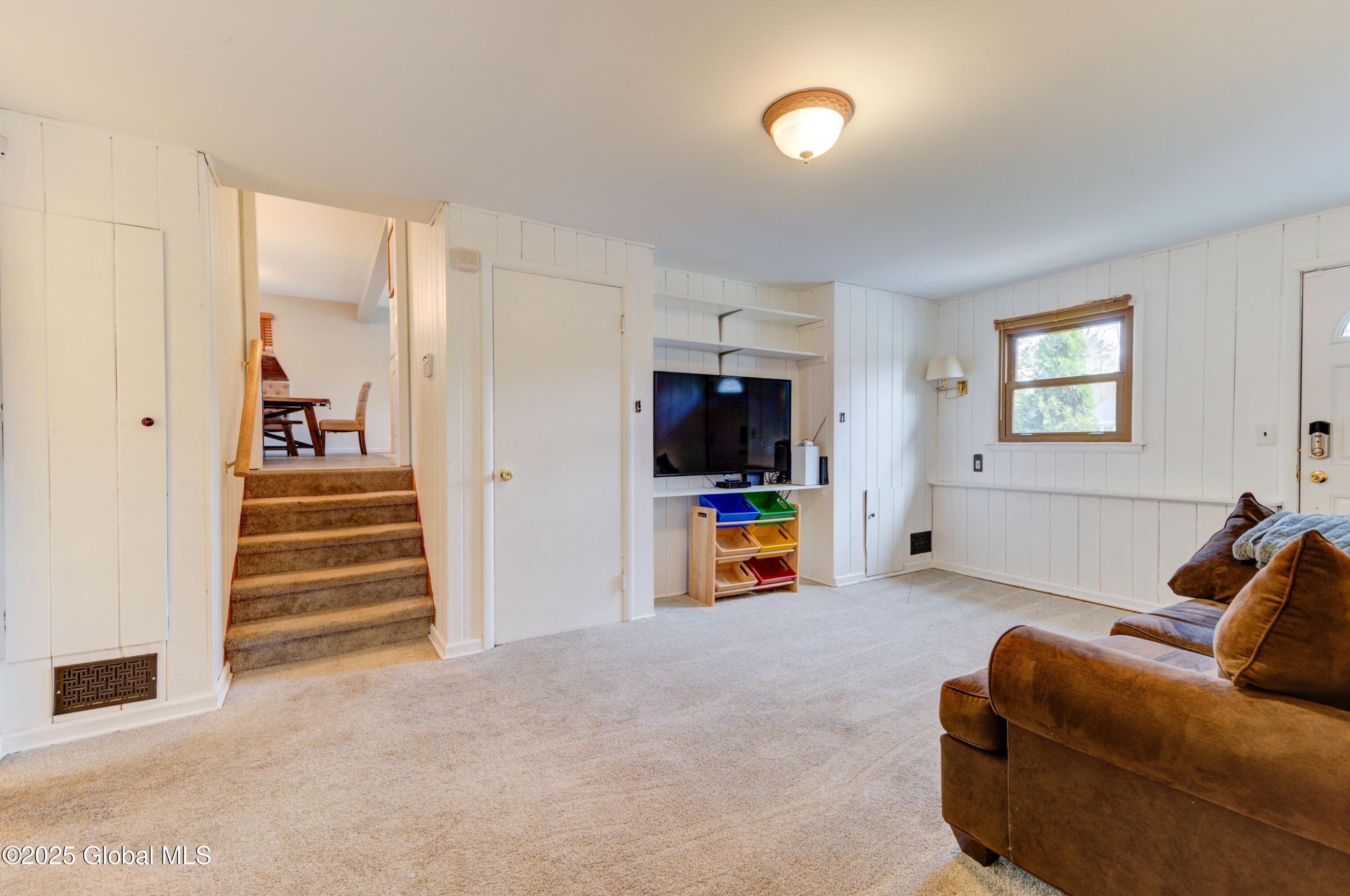 2512 Whamer Lane, Niskayuna, New York image 34