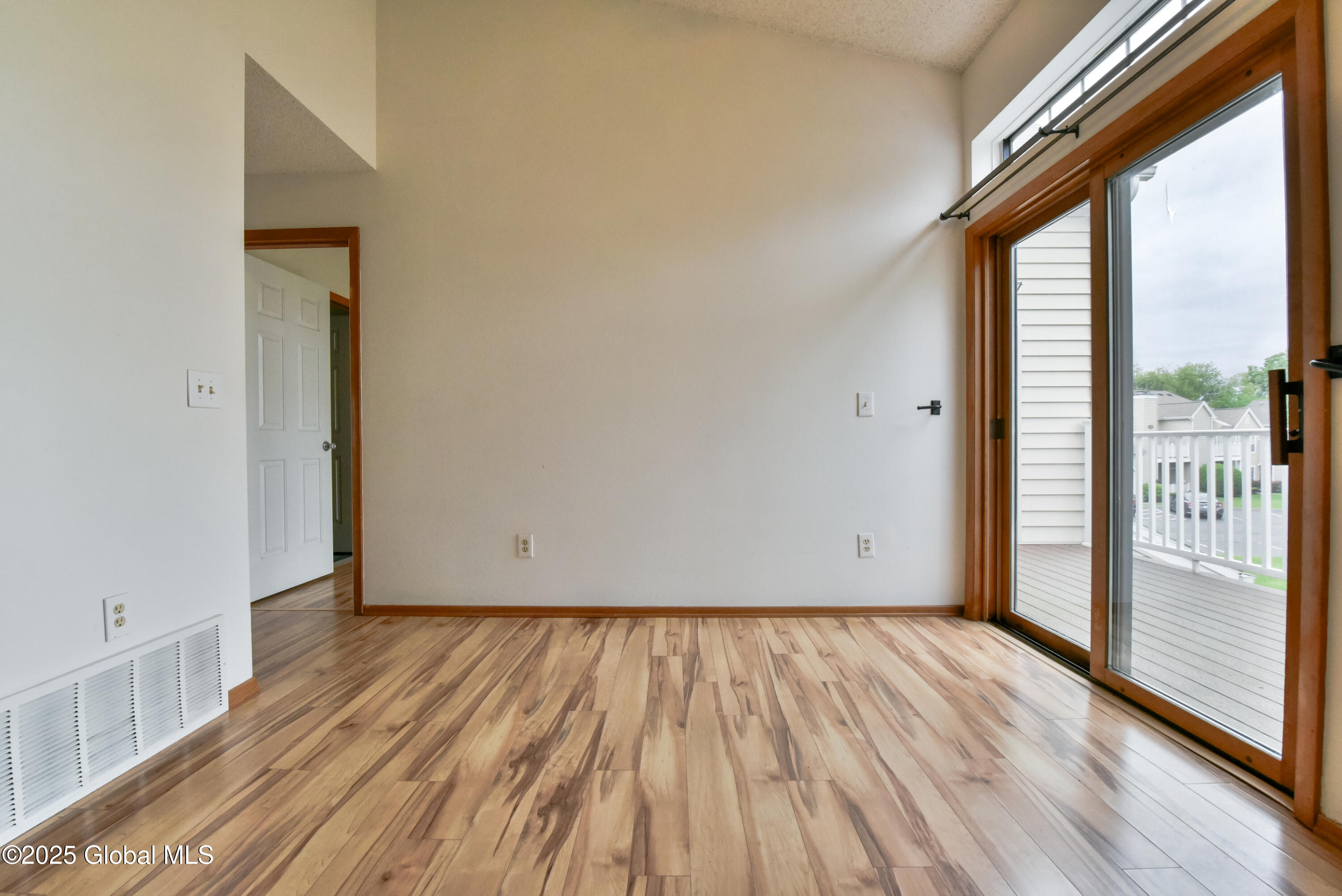 1024 Hampton Place Boulevard, Troy, New York image 10