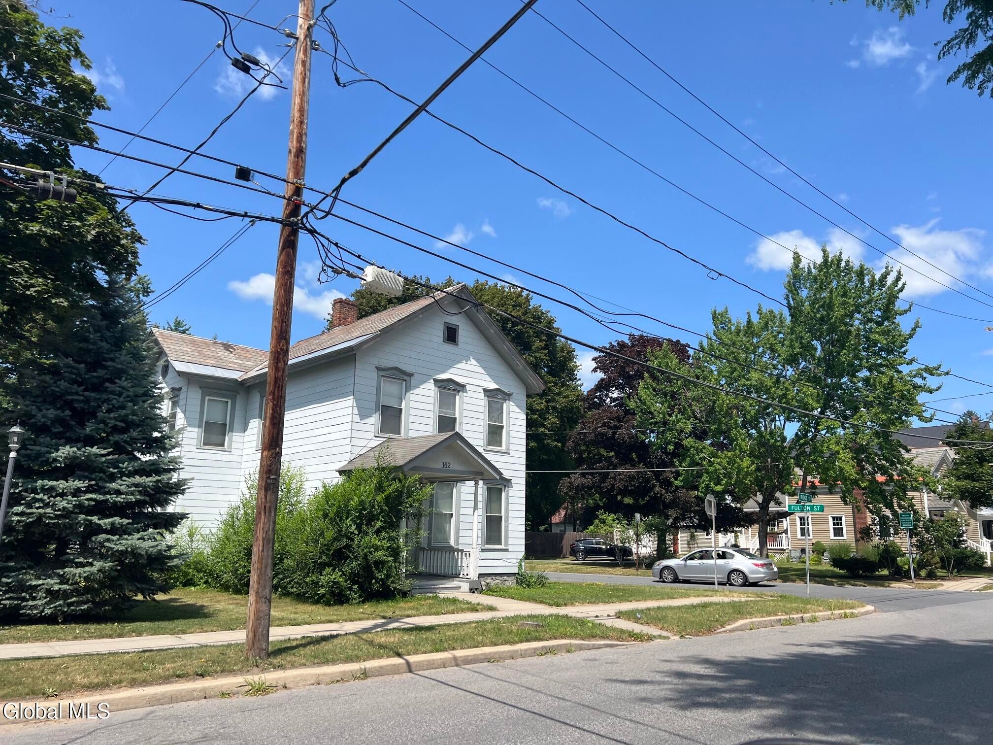 162 Ridge Street