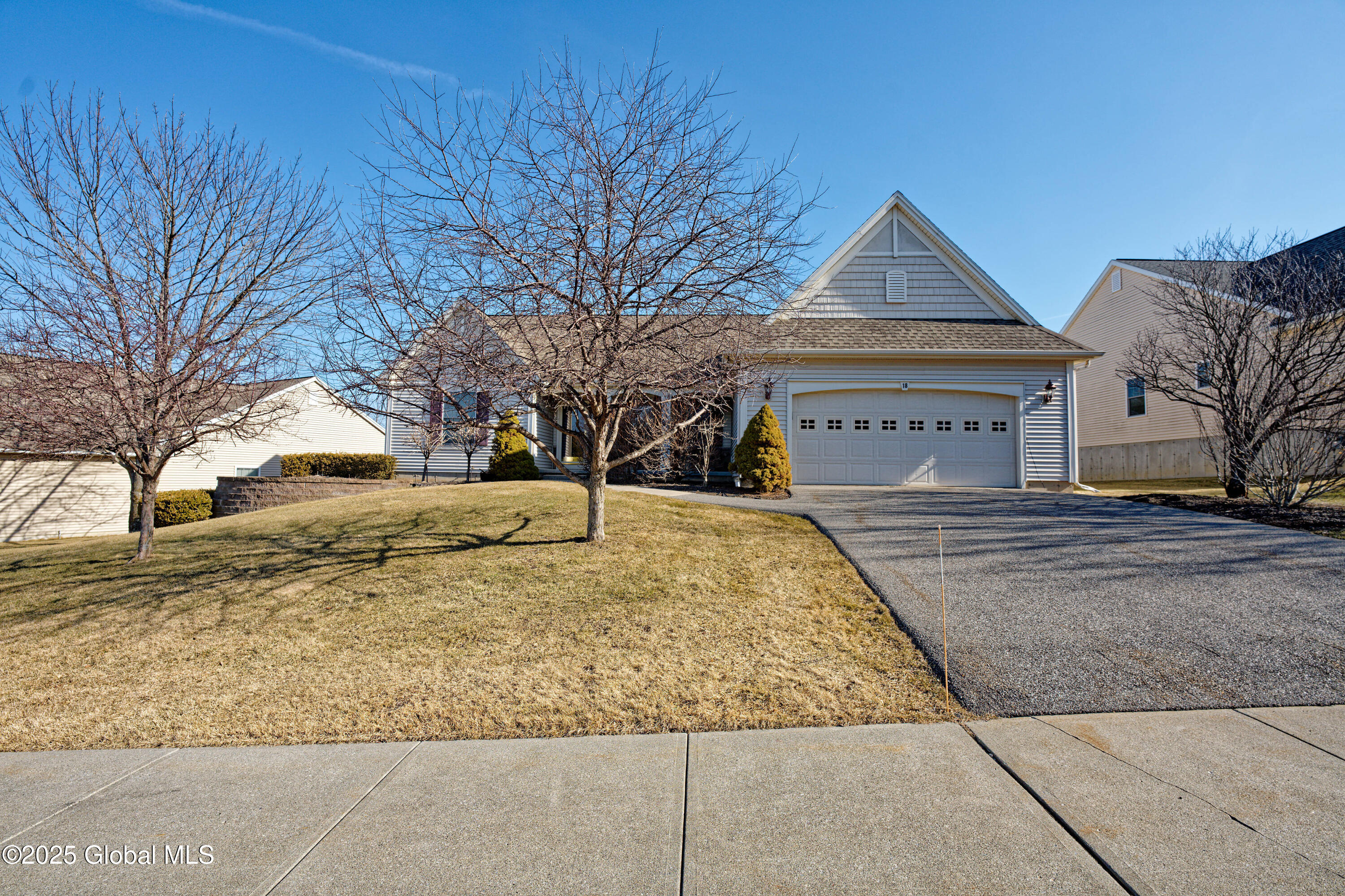18 Gladstone Circle, Mechanicville, New York image 5