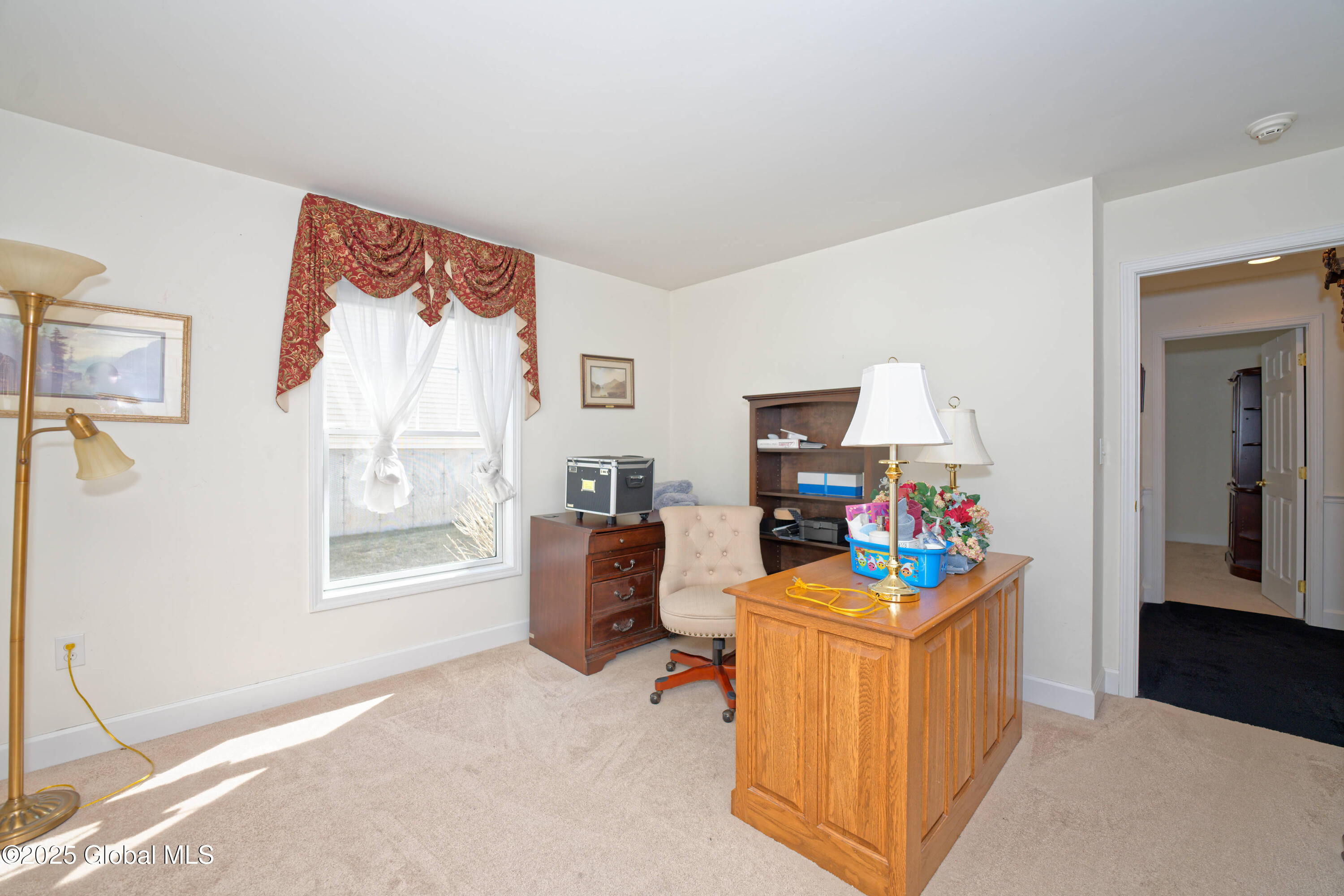 18 Gladstone Circle, Mechanicville, New York image 41