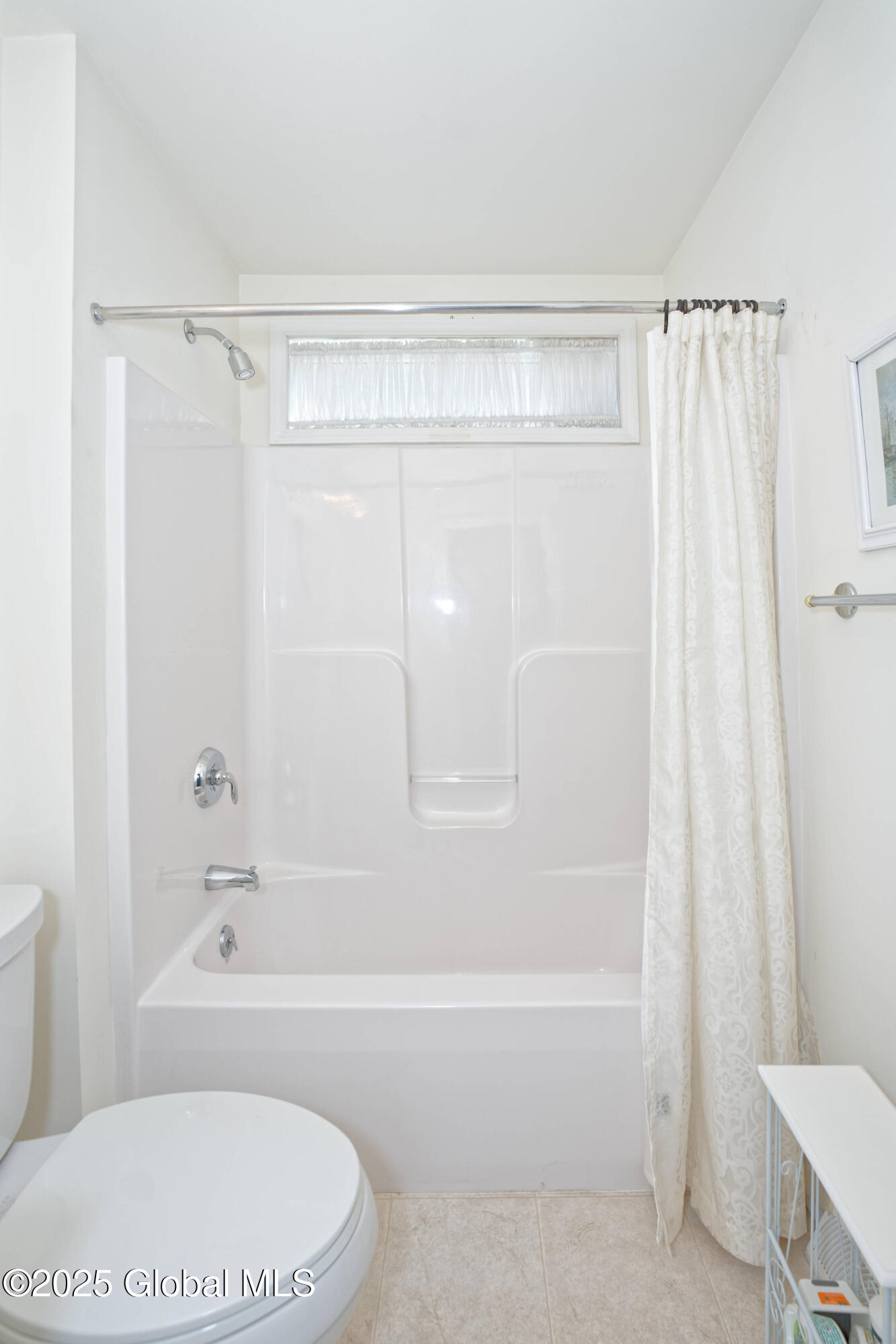 18 Gladstone Circle, Mechanicville, New York image 44