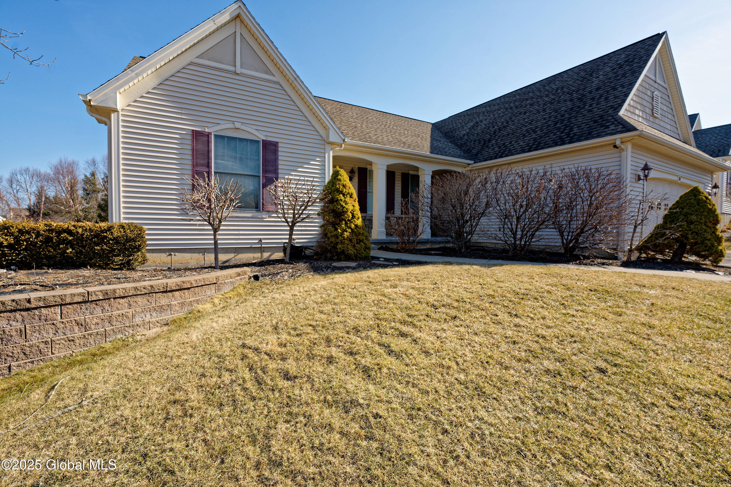 18 Gladstone Circle, Mechanicville, New York image 9
