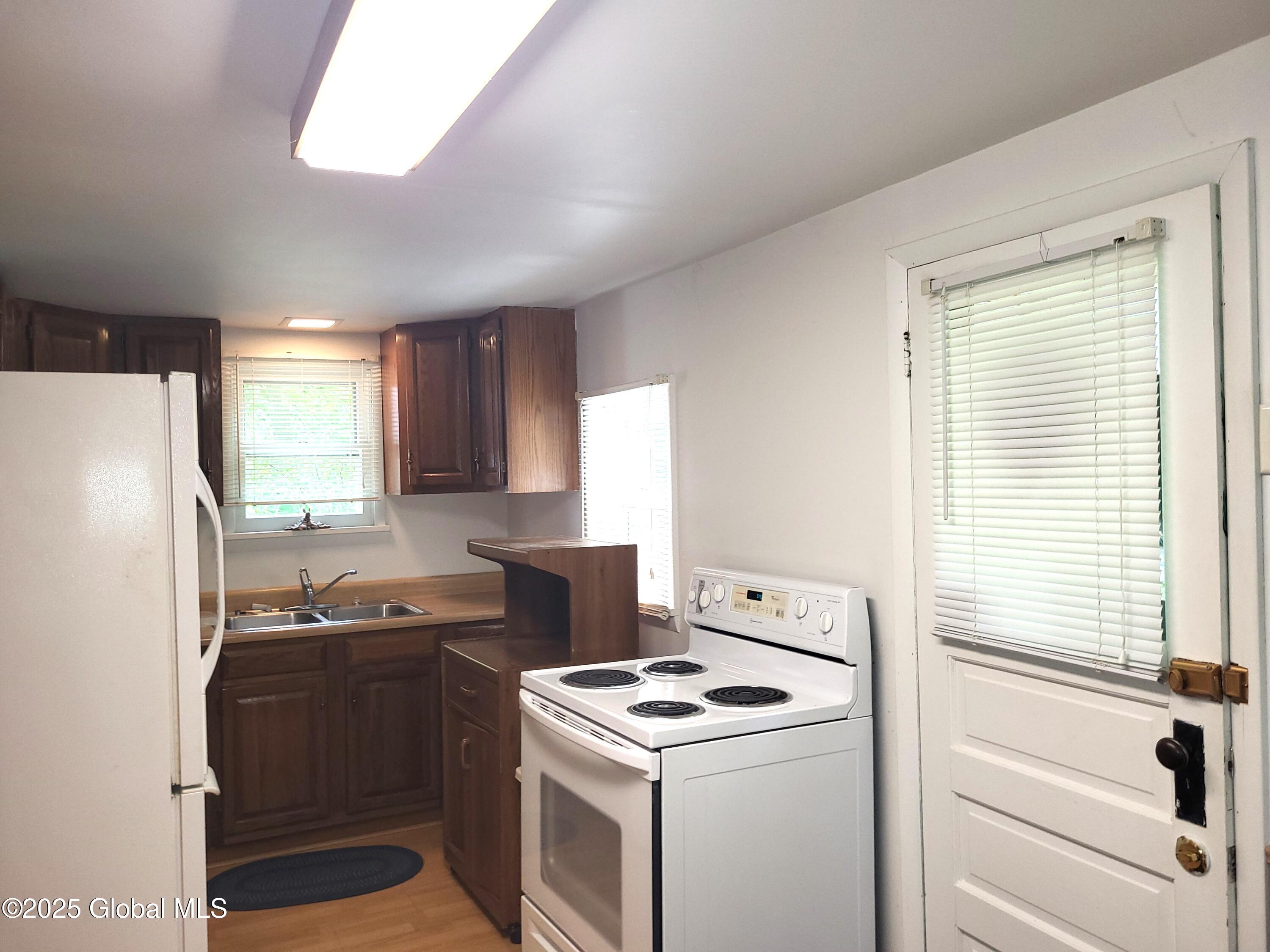 8025 Cline Shores Shrs, Wolcott, New York image 3
