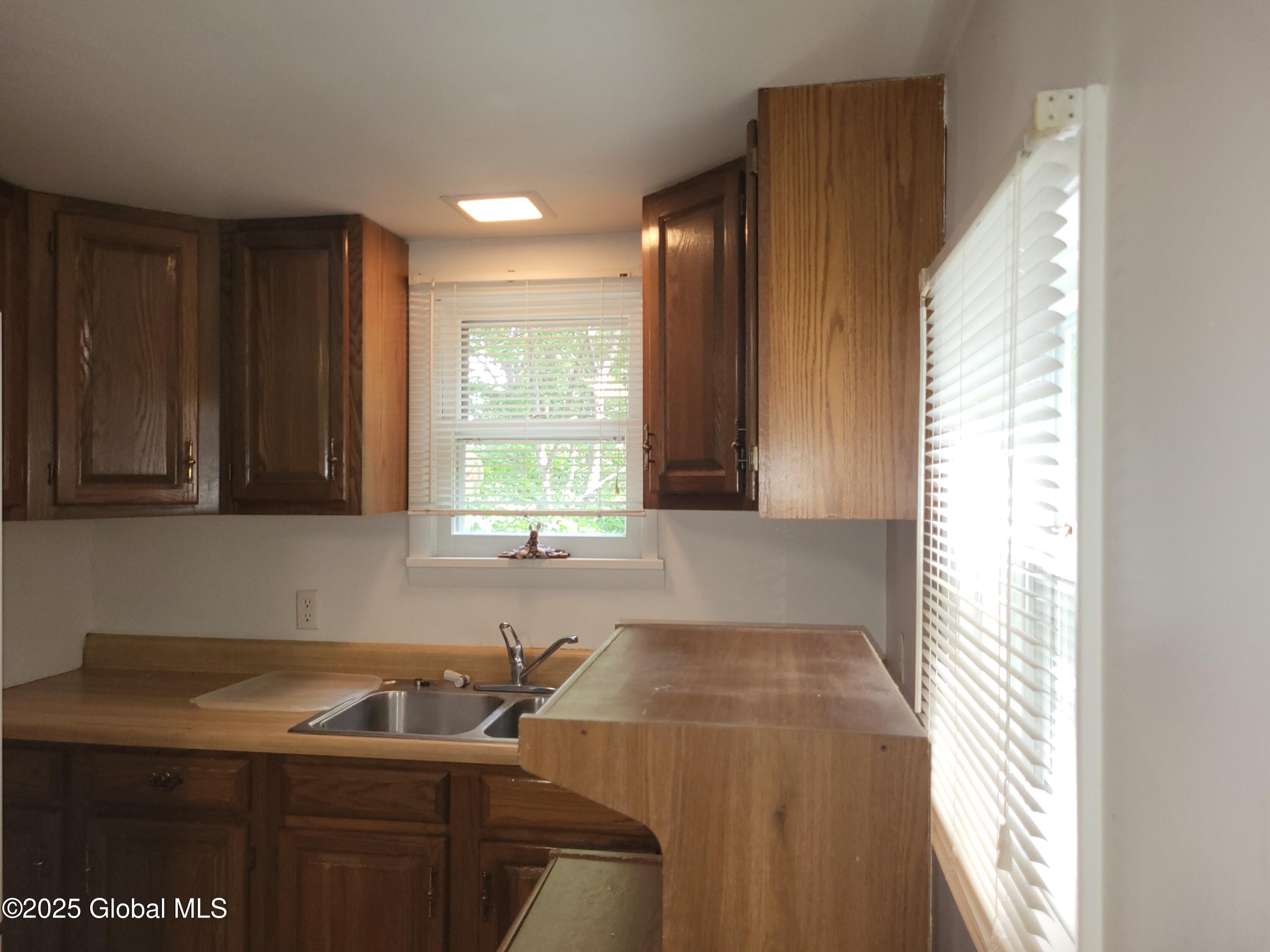 8025 Cline Shores Shrs, Wolcott, New York image 4