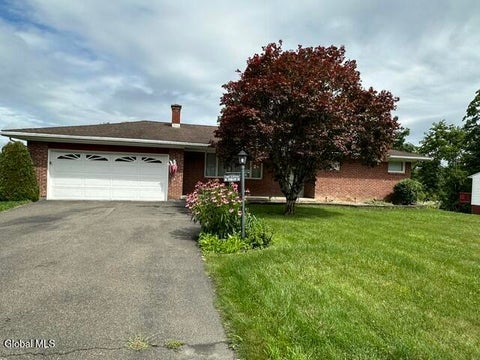 Homes For Sale - 88 Woodlawn Drive<br/> Ravena, NY 12143
