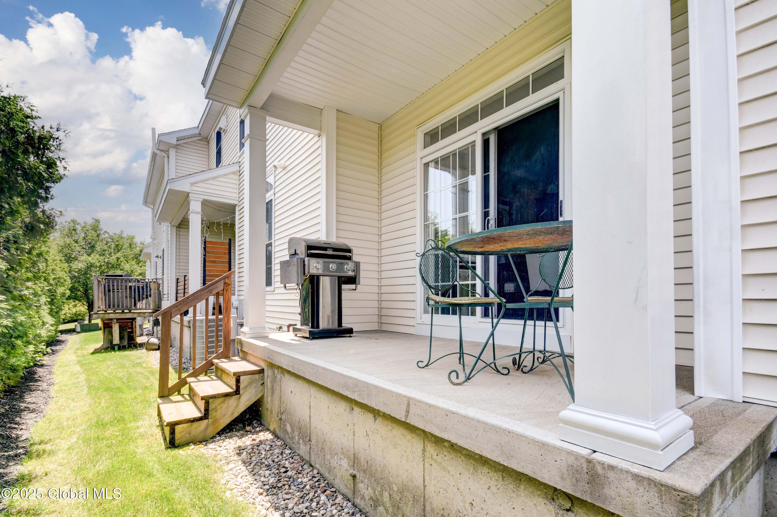 84 Andriana Lane, Albany, New York image 37