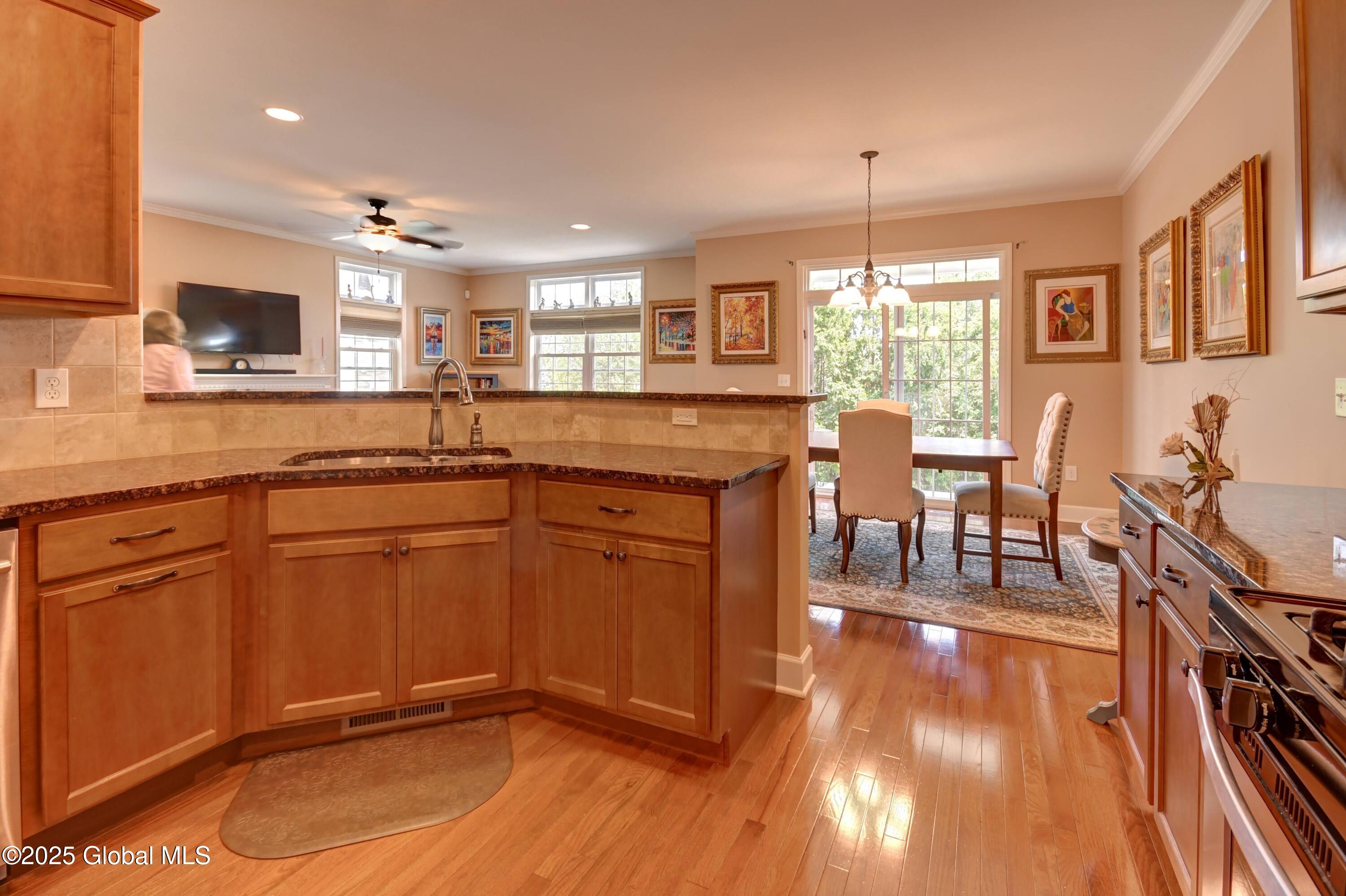 84 Andriana Lane, Albany, New York image 10