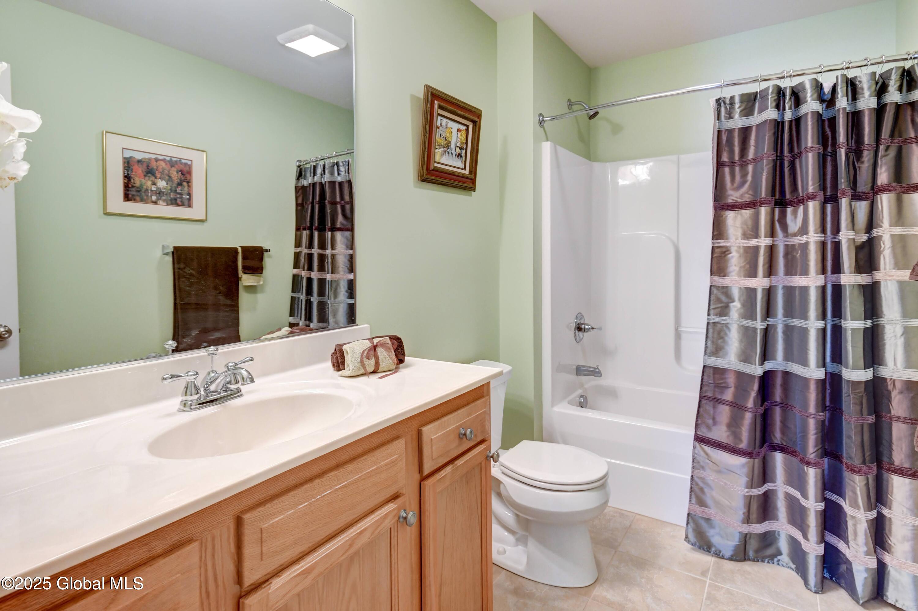 84 Andriana Lane, Albany, New York image 34