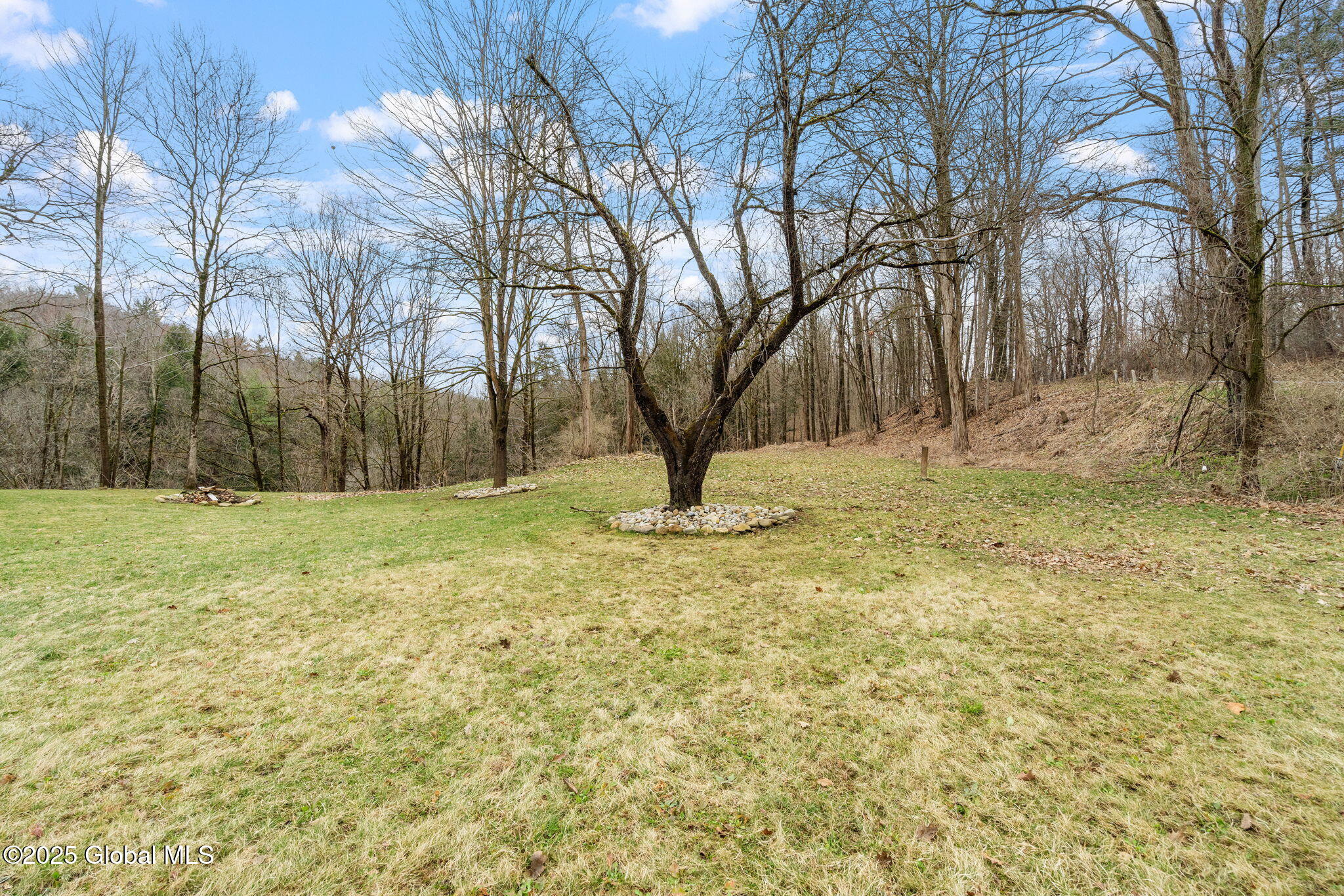 1016 Langley Road, Amsterdam, New York image 4