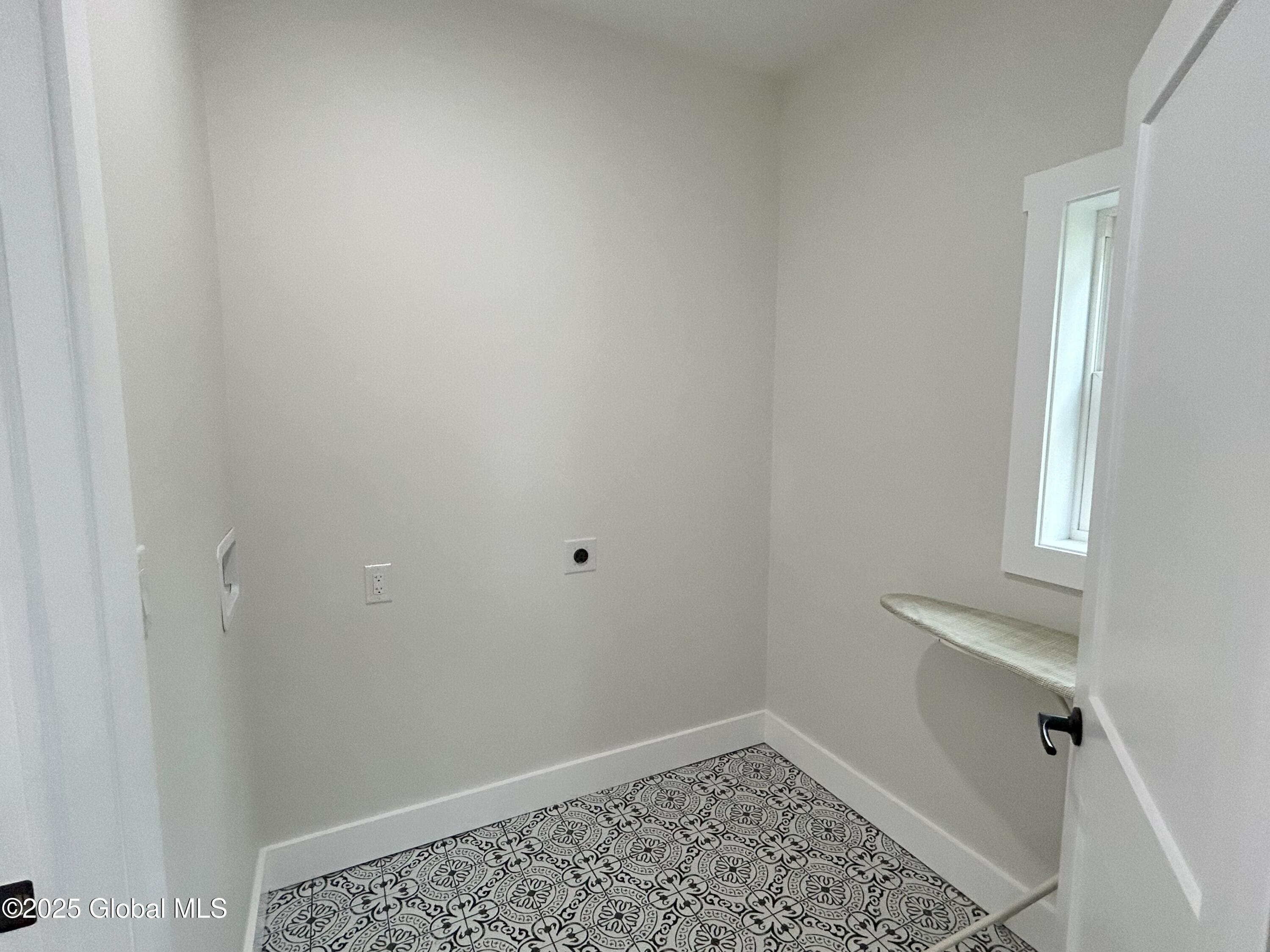 354 Mohawk Avenue, Scotia, New York image 29