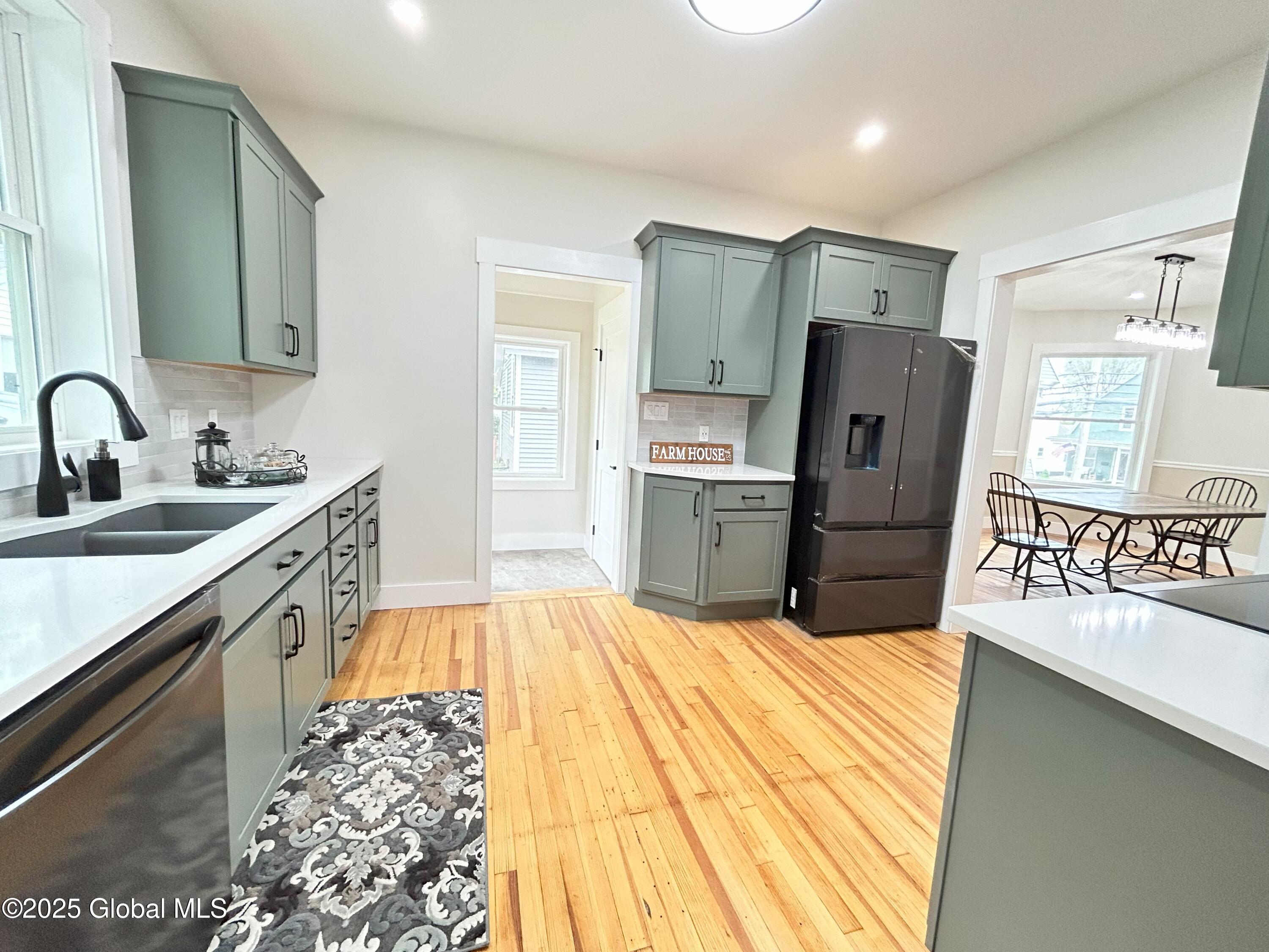 354 Mohawk Avenue, Scotia, New York image 26