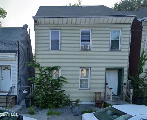 Multifamily For Sale - 281 Sherman Street<br/> Albany, NY 12206