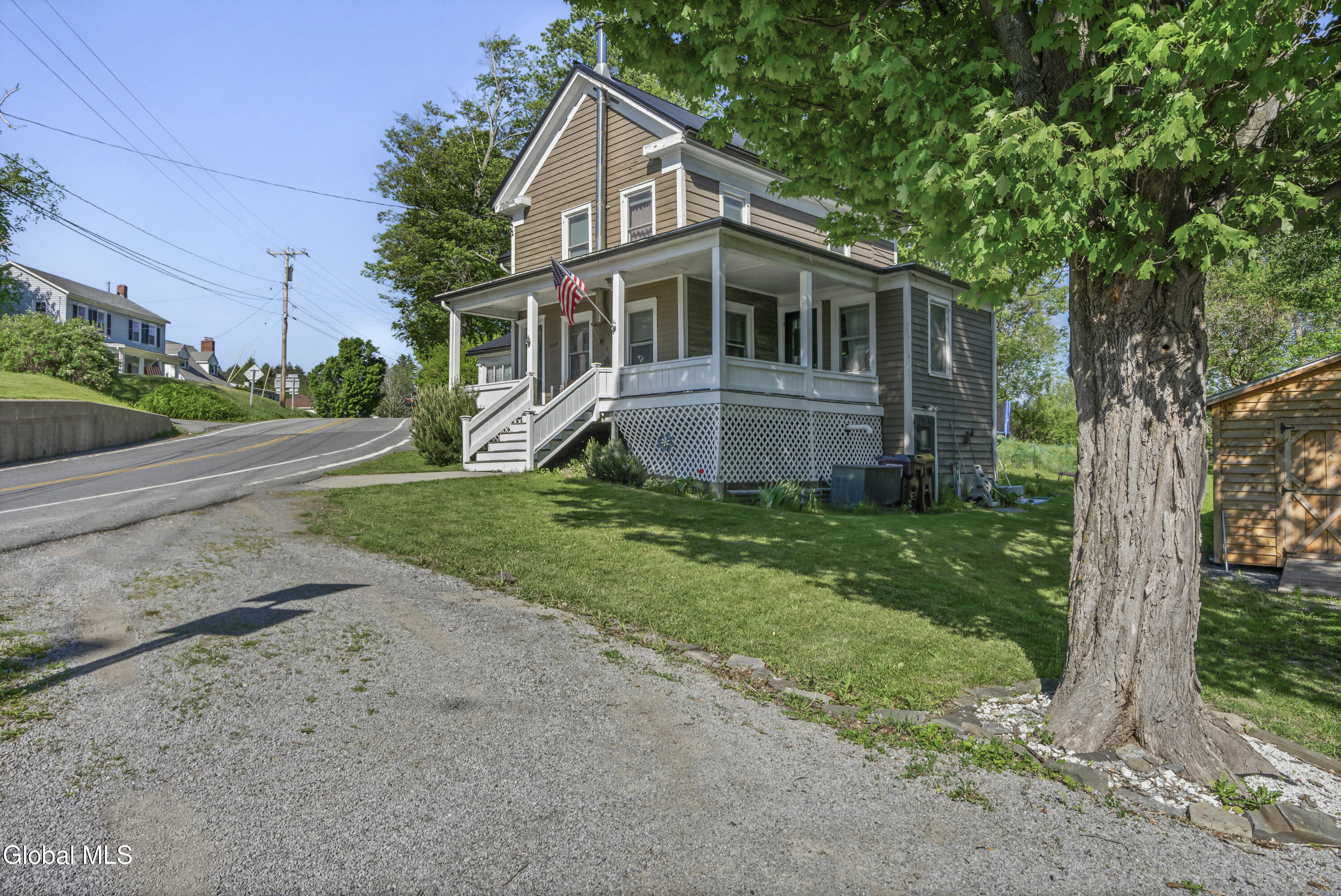 1619 Helderberg Trail