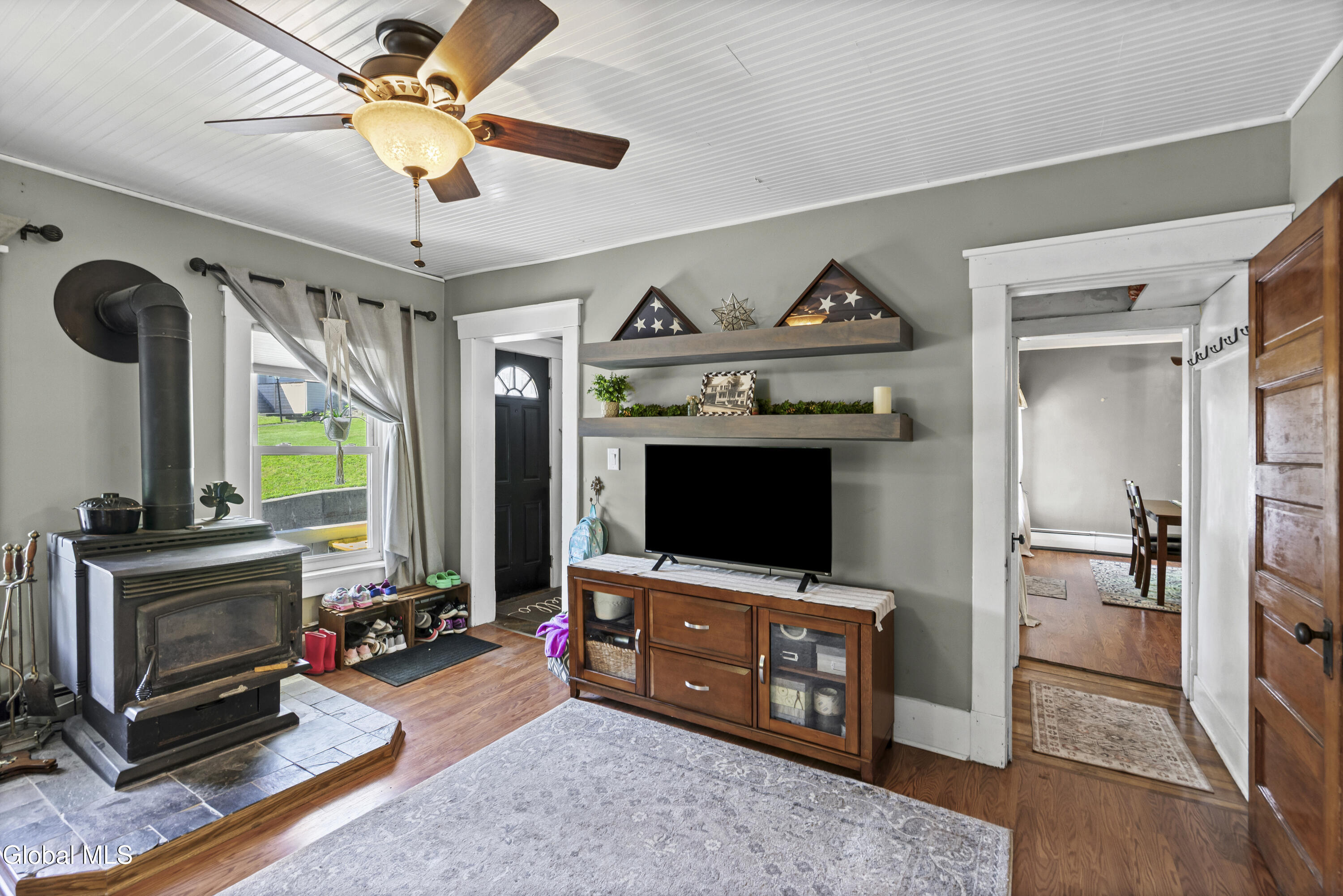 1619 Helderberg Trail