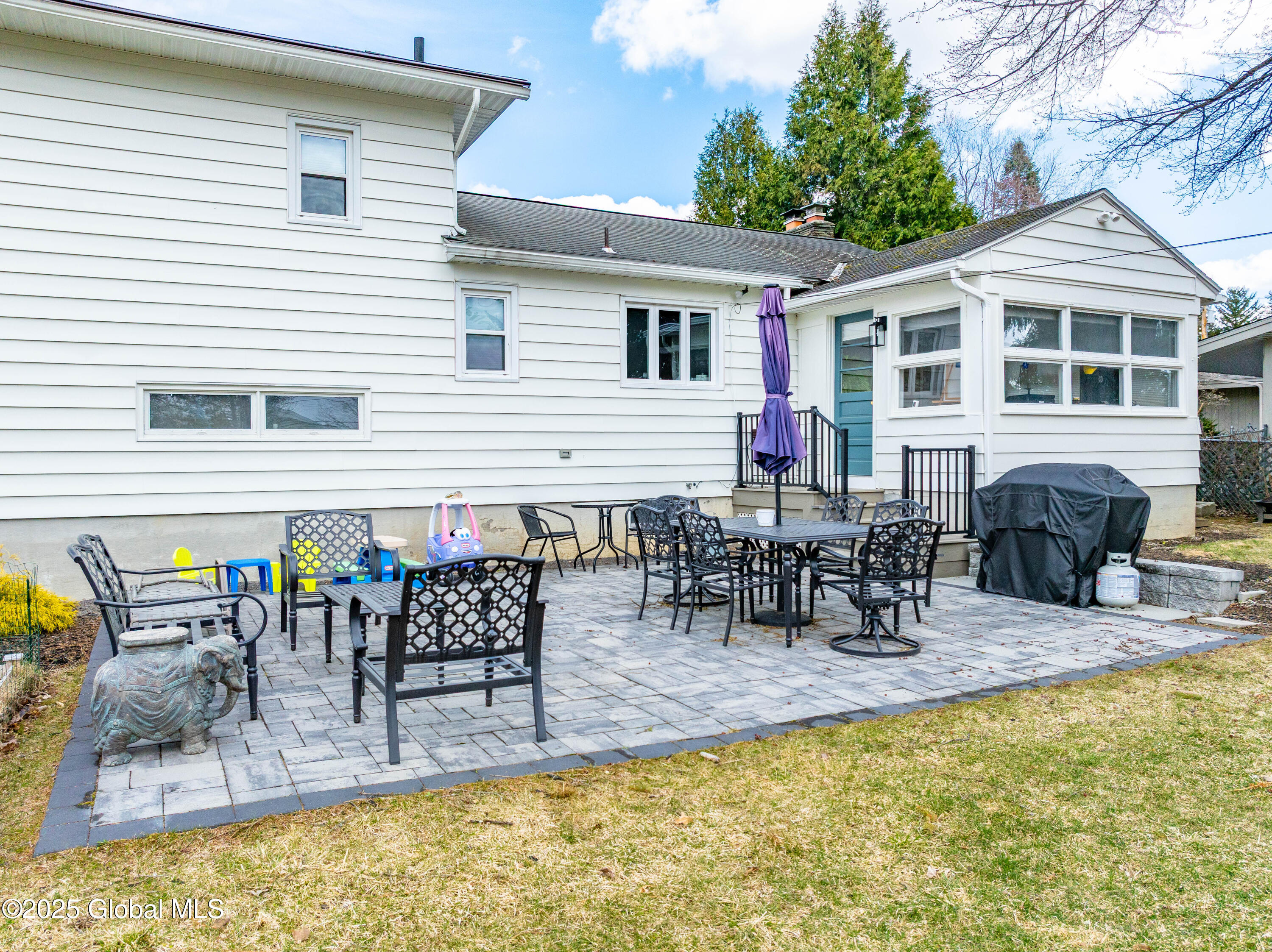 808 Cortland Street, Albany, New York image 32