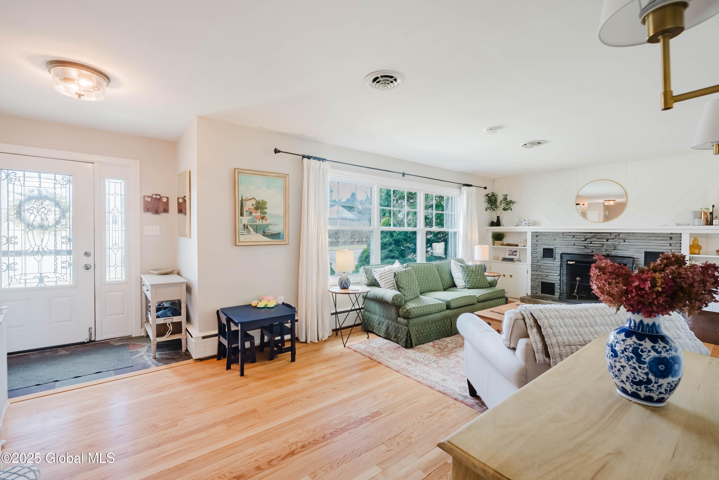 808 Cortland Street, Albany, New York image 9