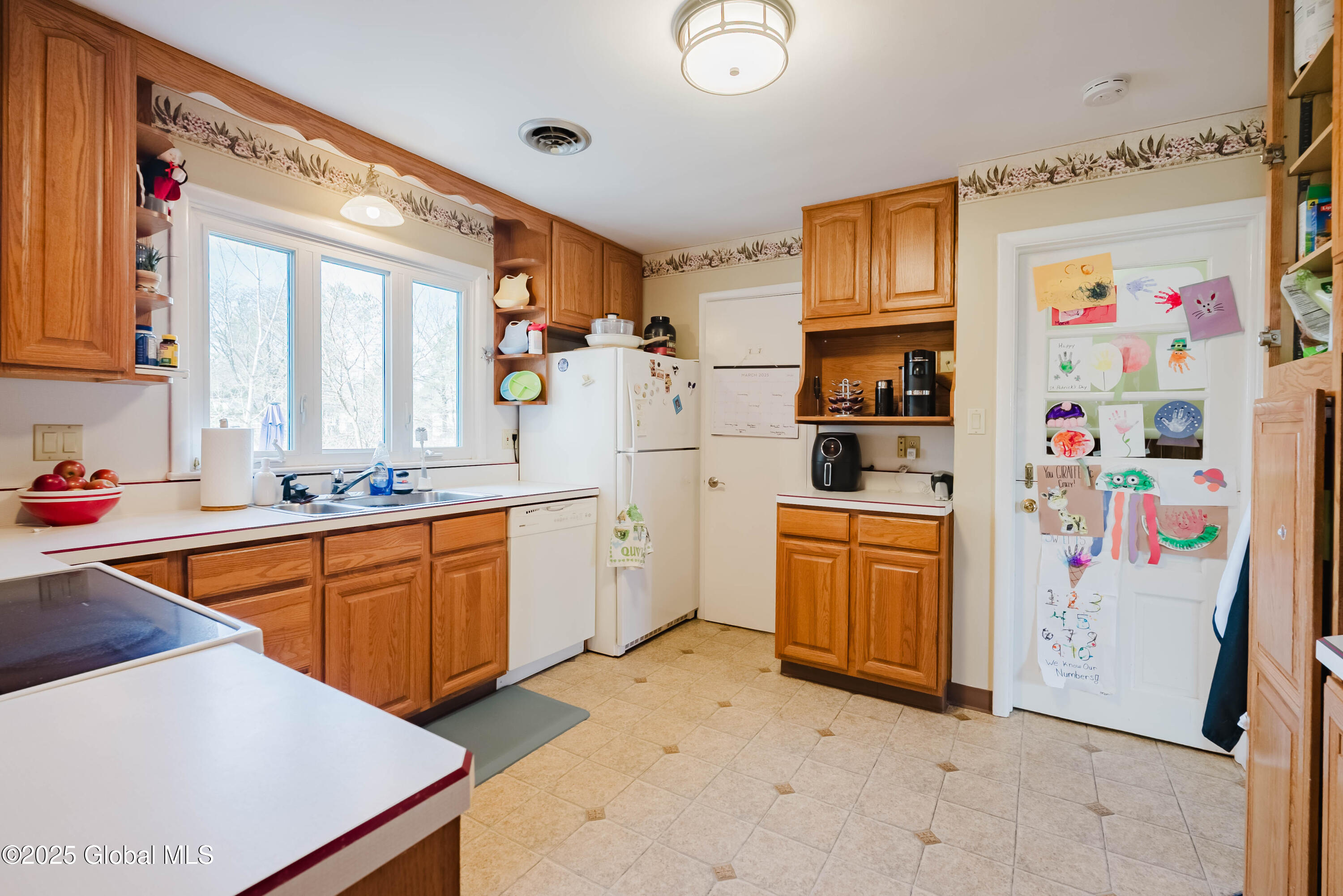 808 Cortland Street, Albany, New York image 14