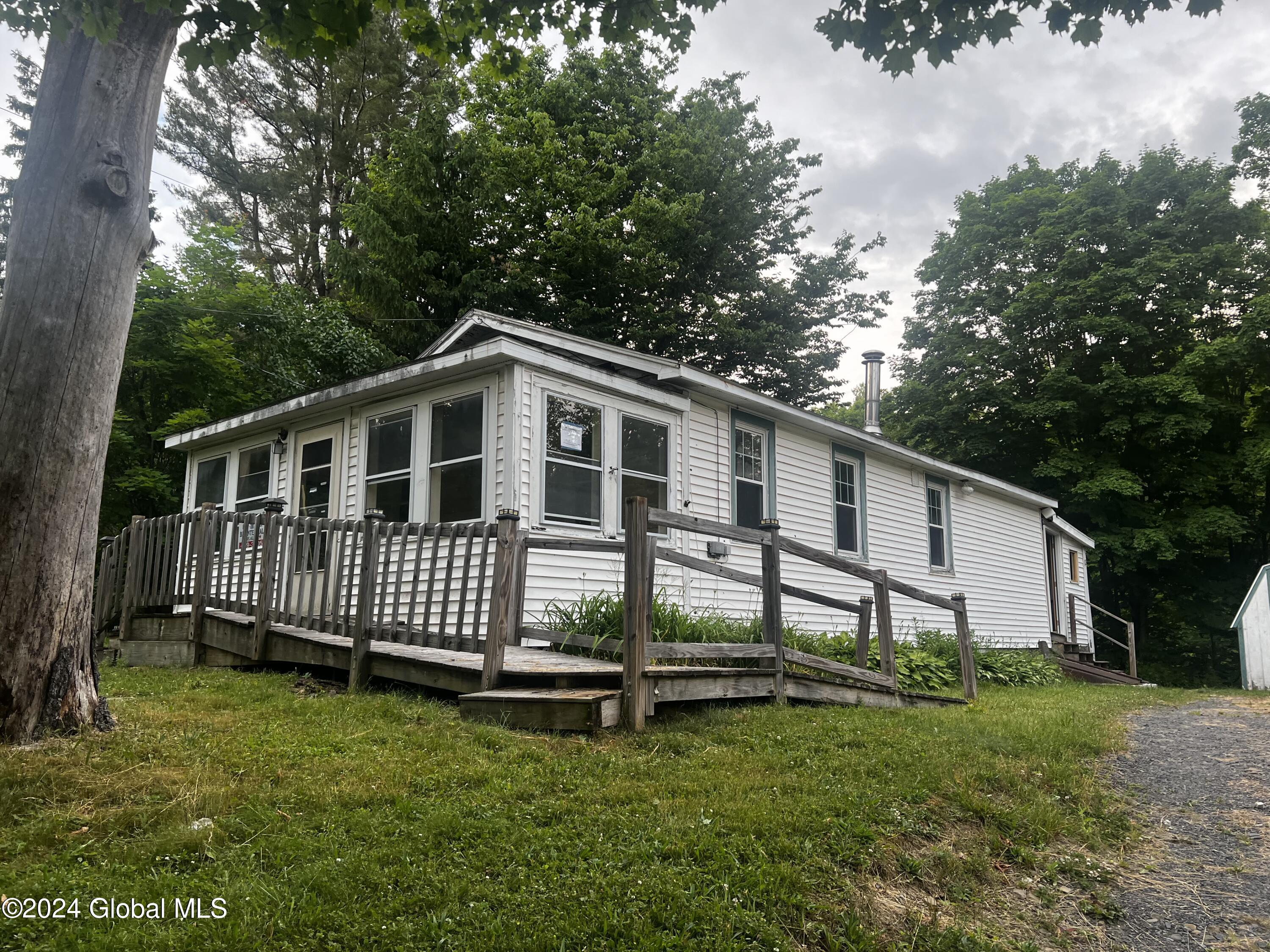 1717 Thacher Pk Road, East Berne, New York image 3