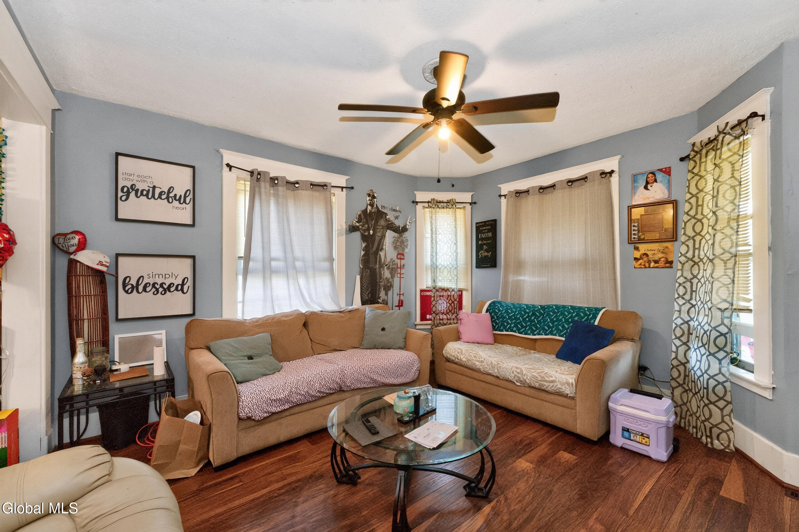 15 S Lansing Road