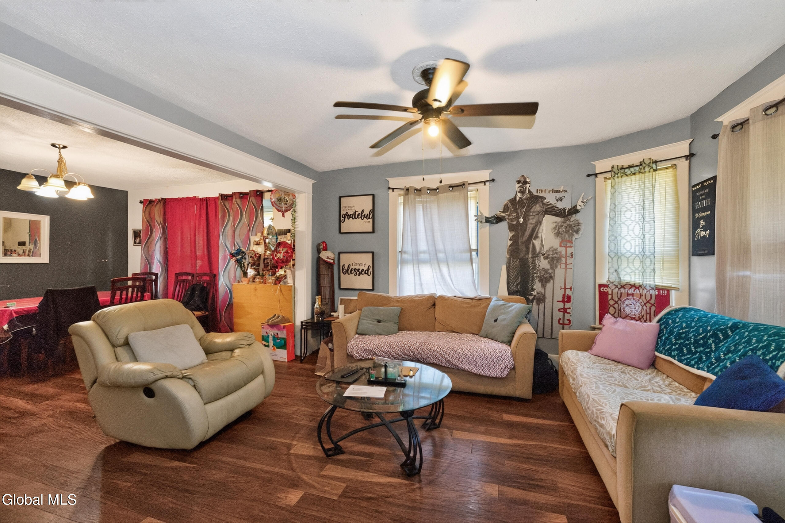 15 S Lansing Road