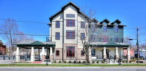 Photo of 25 LAWRENCE Street #3C, Saratoga Springs, NY 12866 (MLS # 202613287)