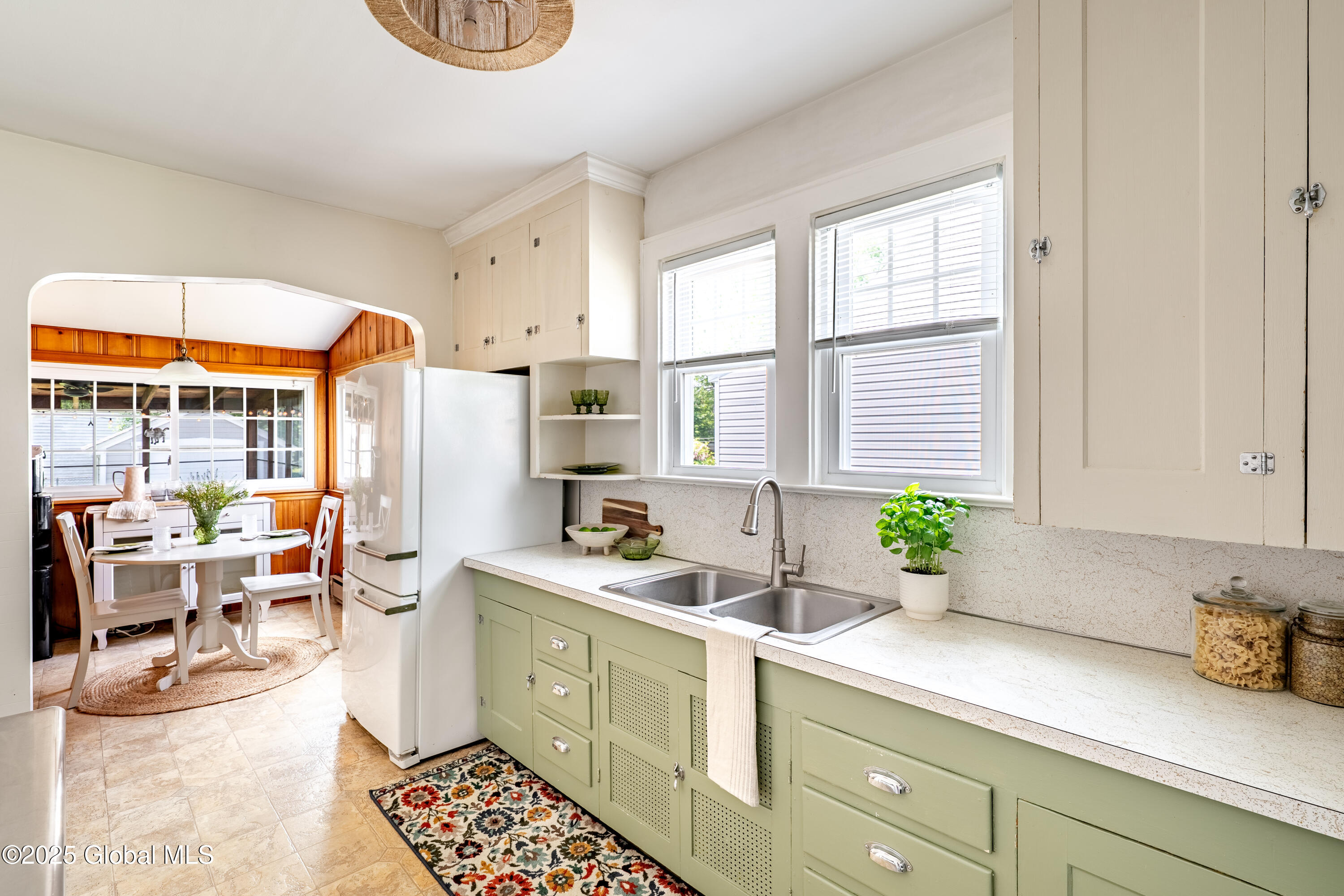 407 Glen Avenue, Scotia, New York image 5