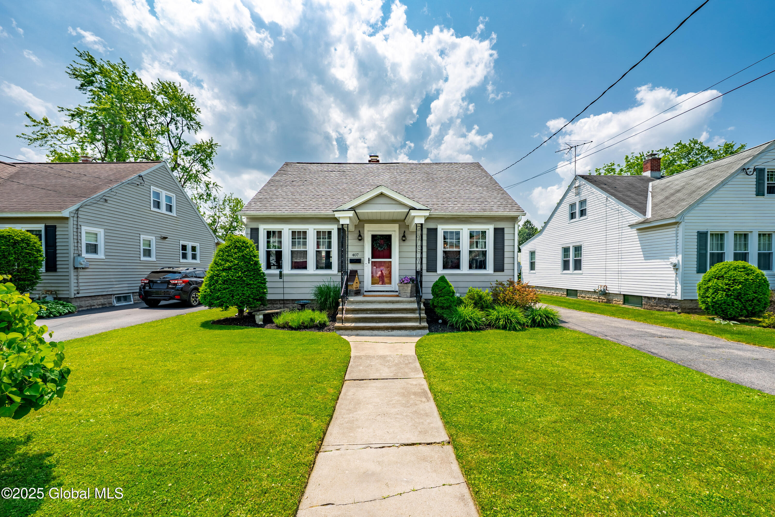 407 Glen Avenue, Scotia, New York image 1