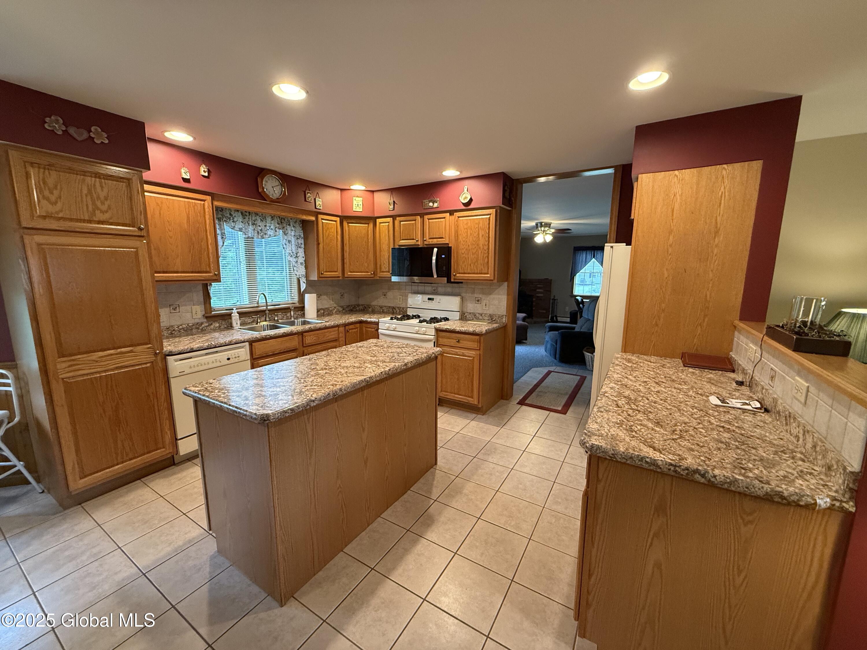 35 Seventh Avenue, Hudson Falls, New York image 3