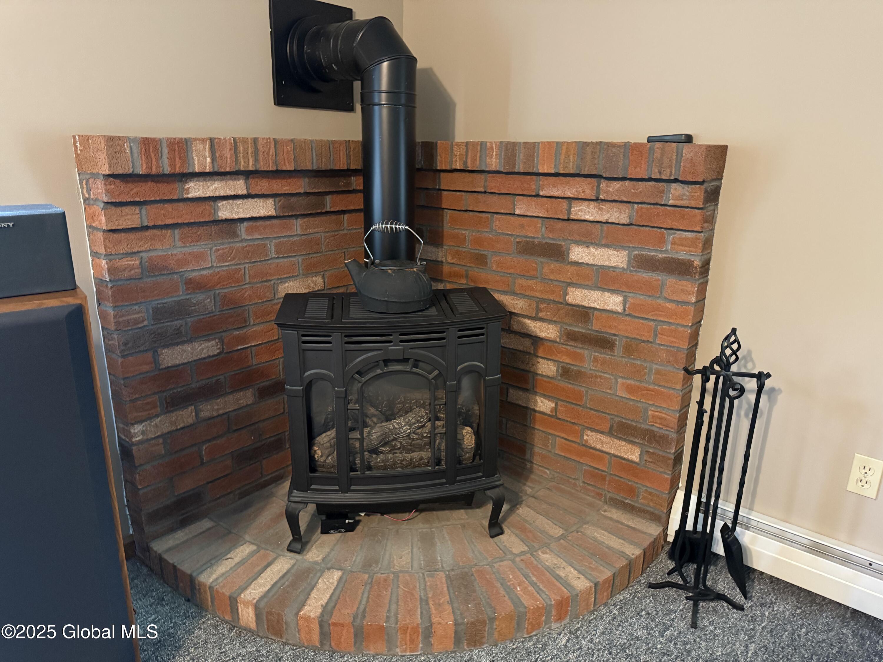 35 Seventh Avenue, Hudson Falls, New York image 14