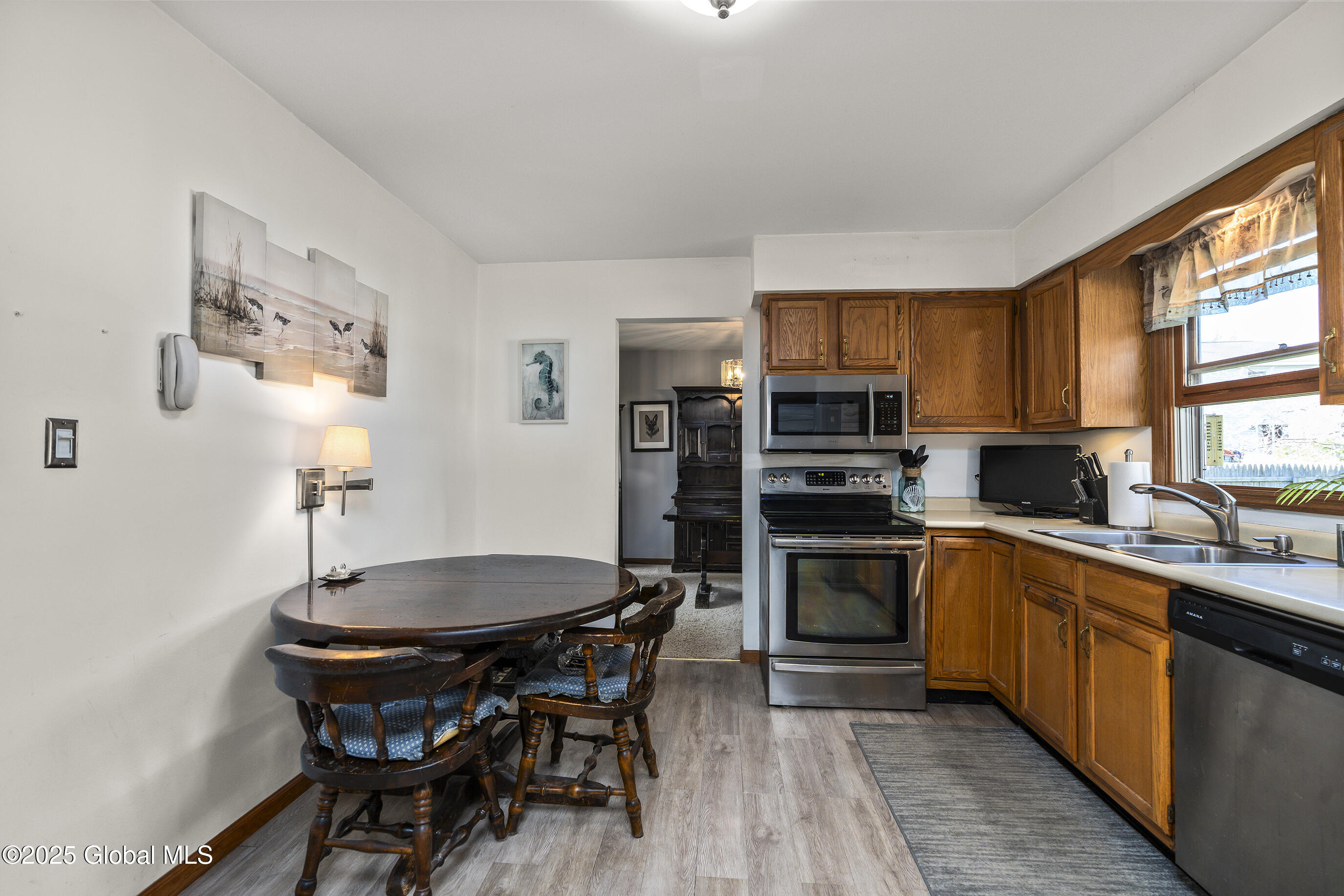 1745 Nora Avenue, Schenectady, New York image 21