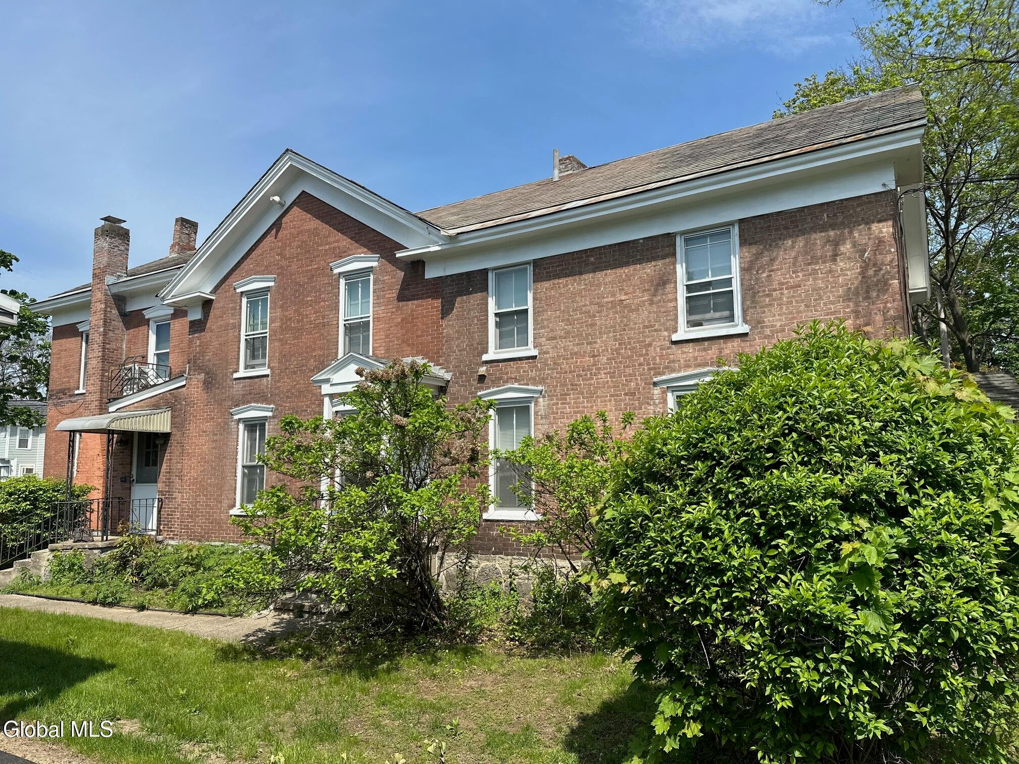 85 Bay Street
