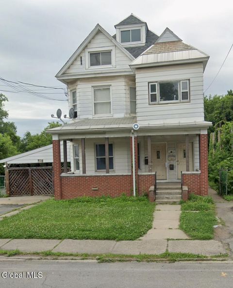 Photo of 1673 Van Vranken Avenue #Unit 1, Schenectady, NY 12308 (MLS # 202527626)