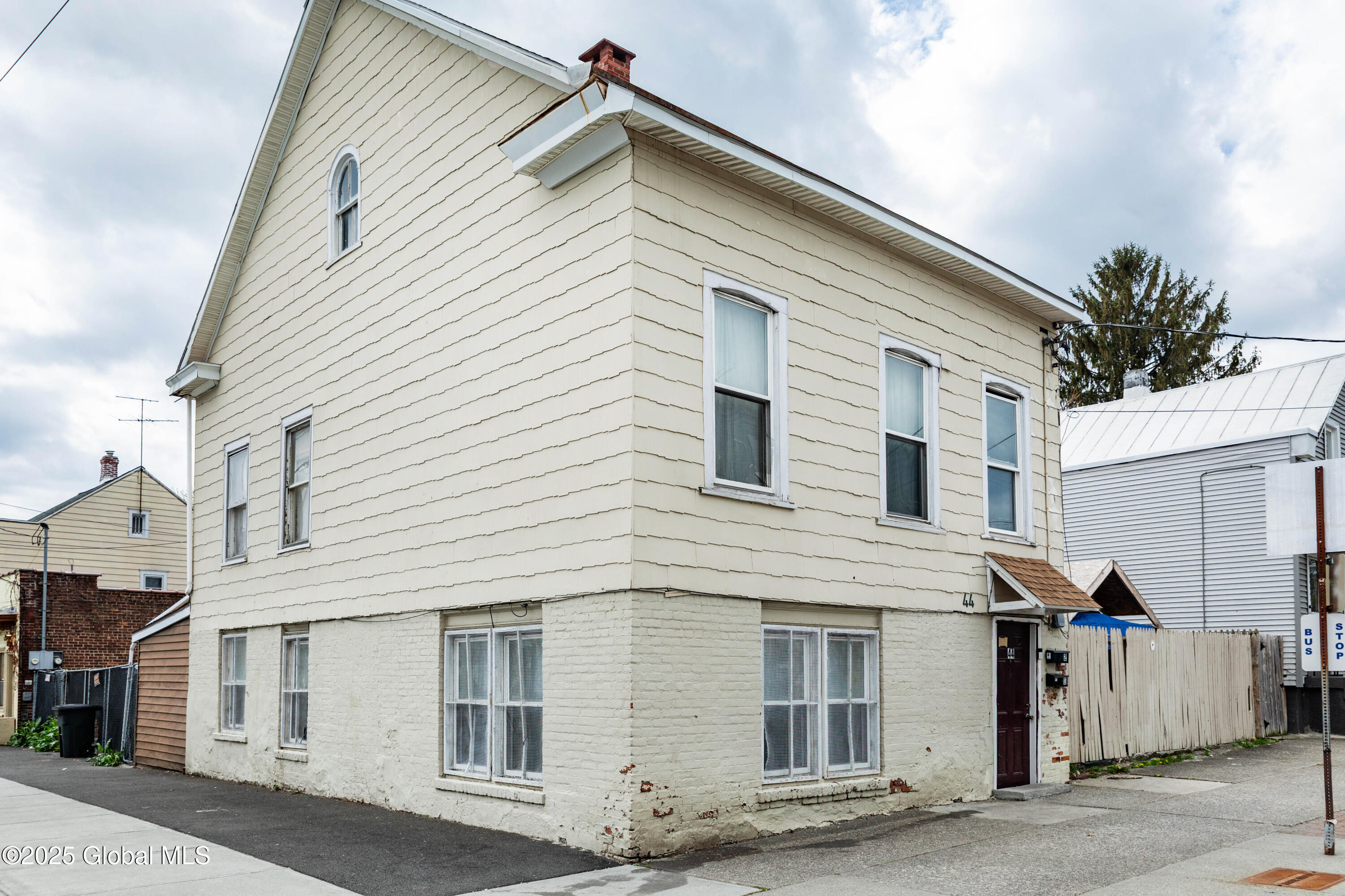 Albany, New York 12206, United States, 6 Bedrooms Bedrooms, ,2 BathroomsBathrooms,Residential,Active,122946 Albany, New York 12206, United States, 6 Bedrooms Bedrooms, ,2 BathroomsBathrooms,Residential,Active,122946