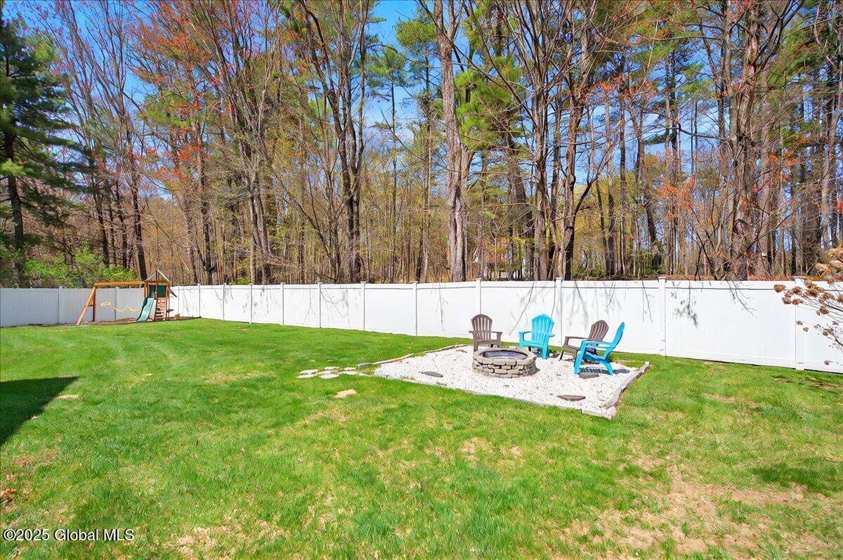 64 Rip Van Lane, Saratoga Springs, New York image 31