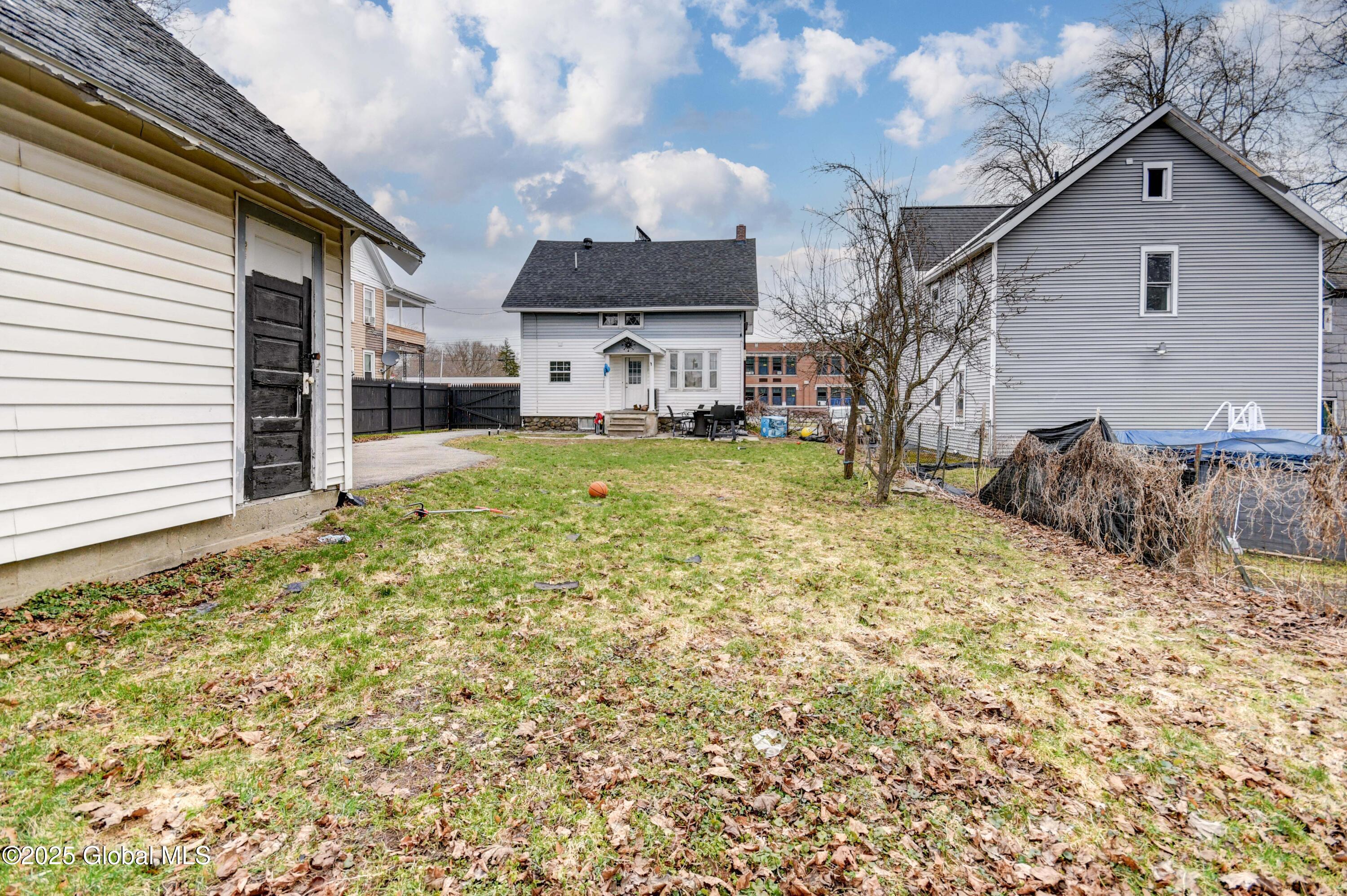 7 N Mcnab Avenue, Gloversville, New York image 37