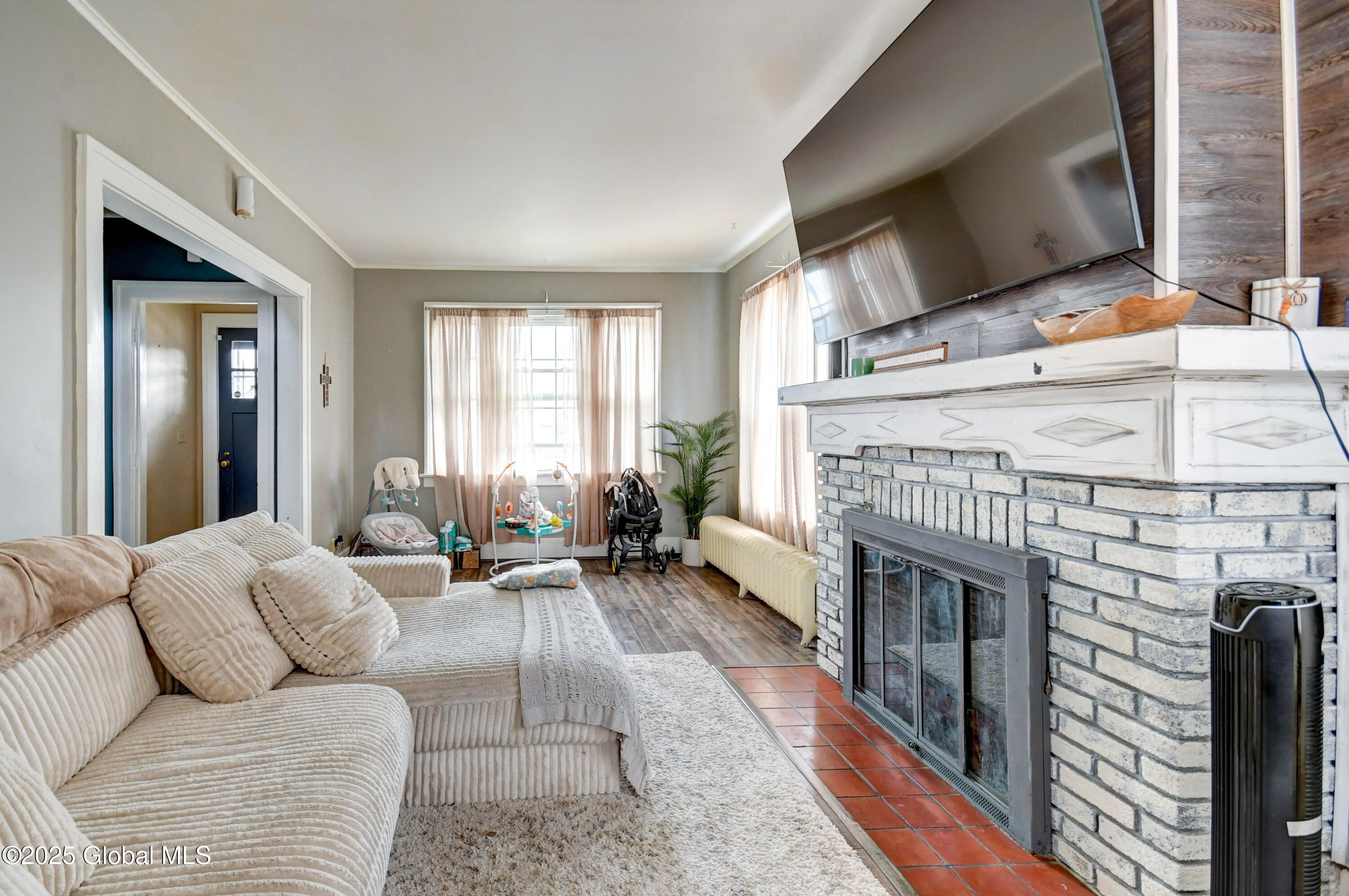 7 N Mcnab Avenue, Gloversville, New York image 8