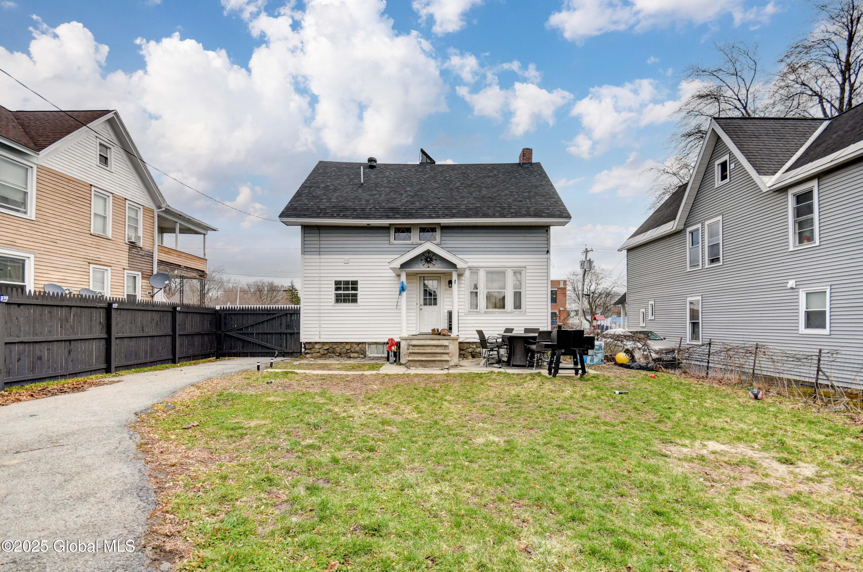7 N Mcnab Avenue, Gloversville, New York image 33