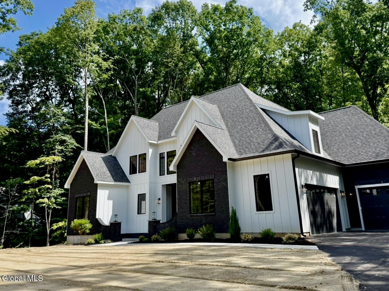 44 Ruggles Road