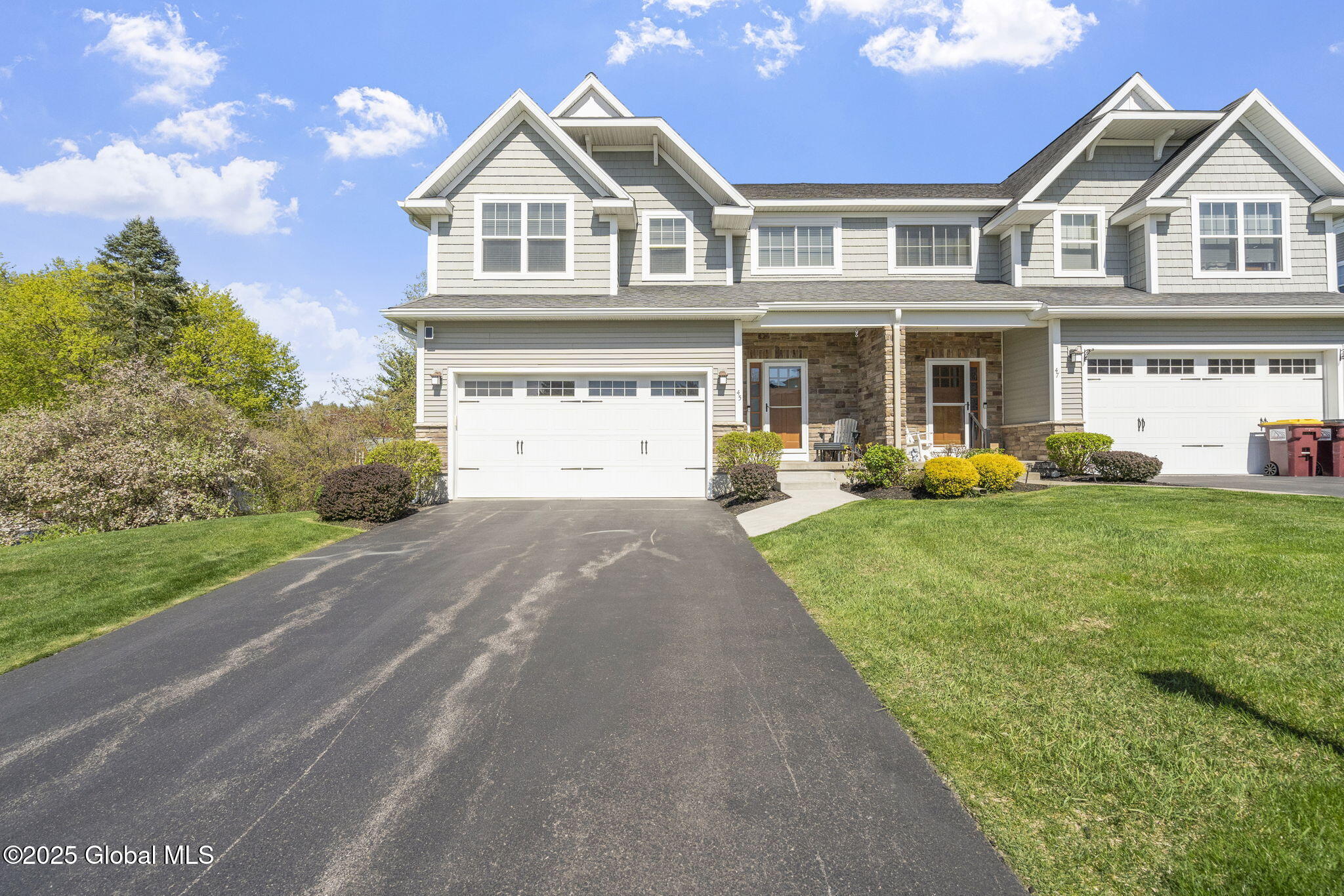 45 Lorenzo Drive, Troy, New York image 1