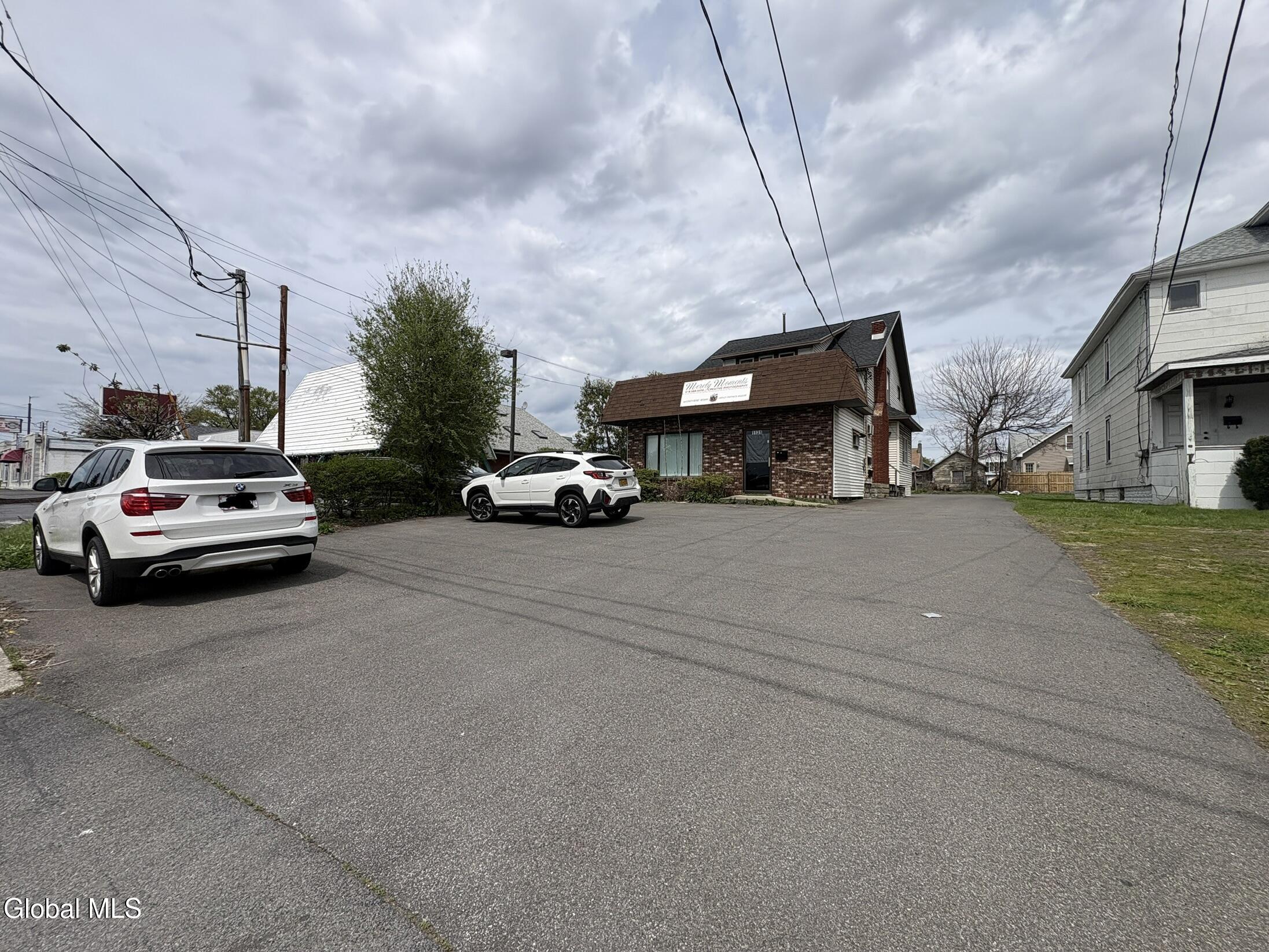 1131 Central Avenue