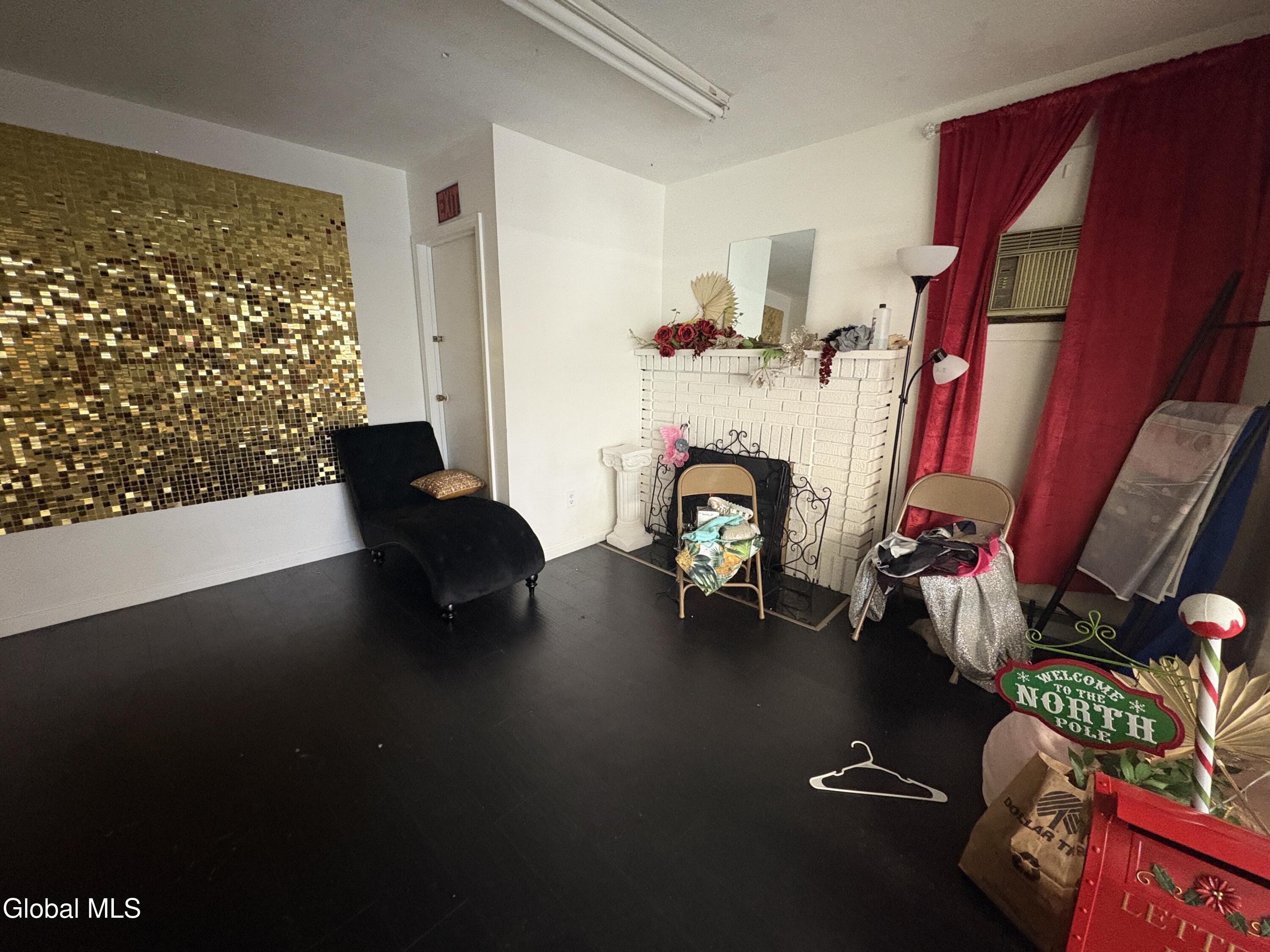 1131 Central Avenue