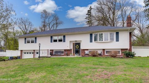 Photo of 16 Vatrano Lane, Loudonville, NY 12211 (MLS # 202617285)