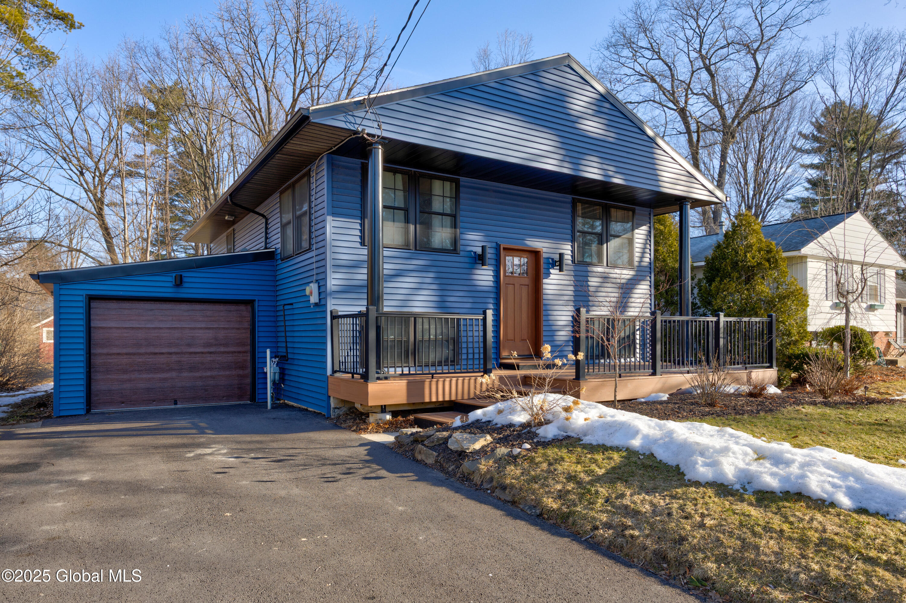 5 Woodland Court, Saratoga Springs, New York image 1