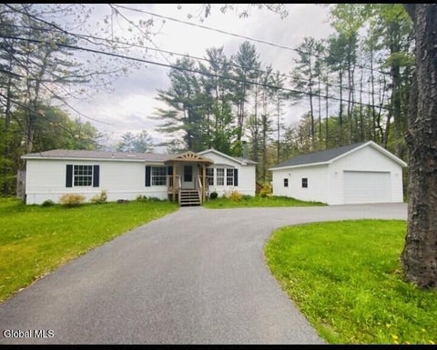 Homes For Sale - 122 New Turnpike Road<br/> Fort Plain, NY 12095