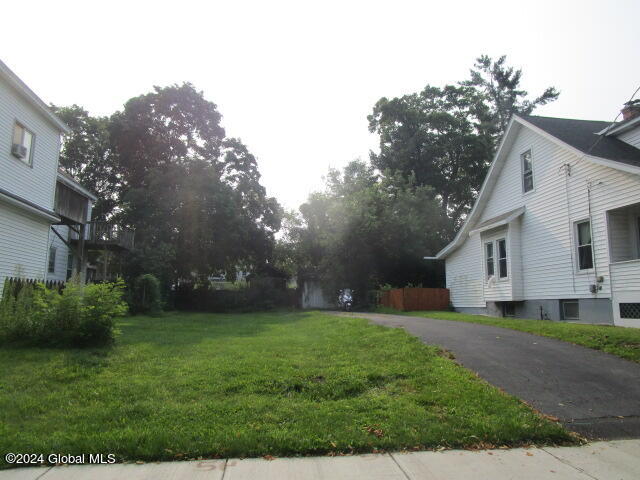 54 Sycamore Street, Albany, New York image 4