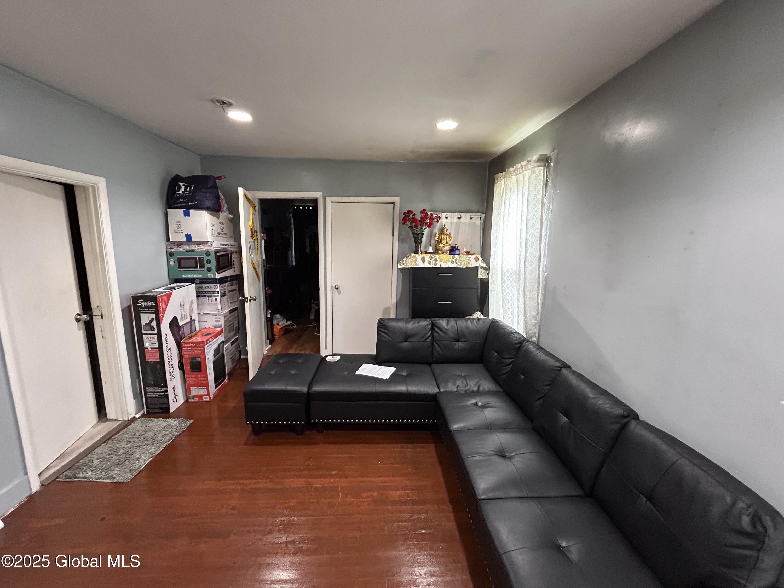 2448 Avenue B, Schenectady, New York image 5