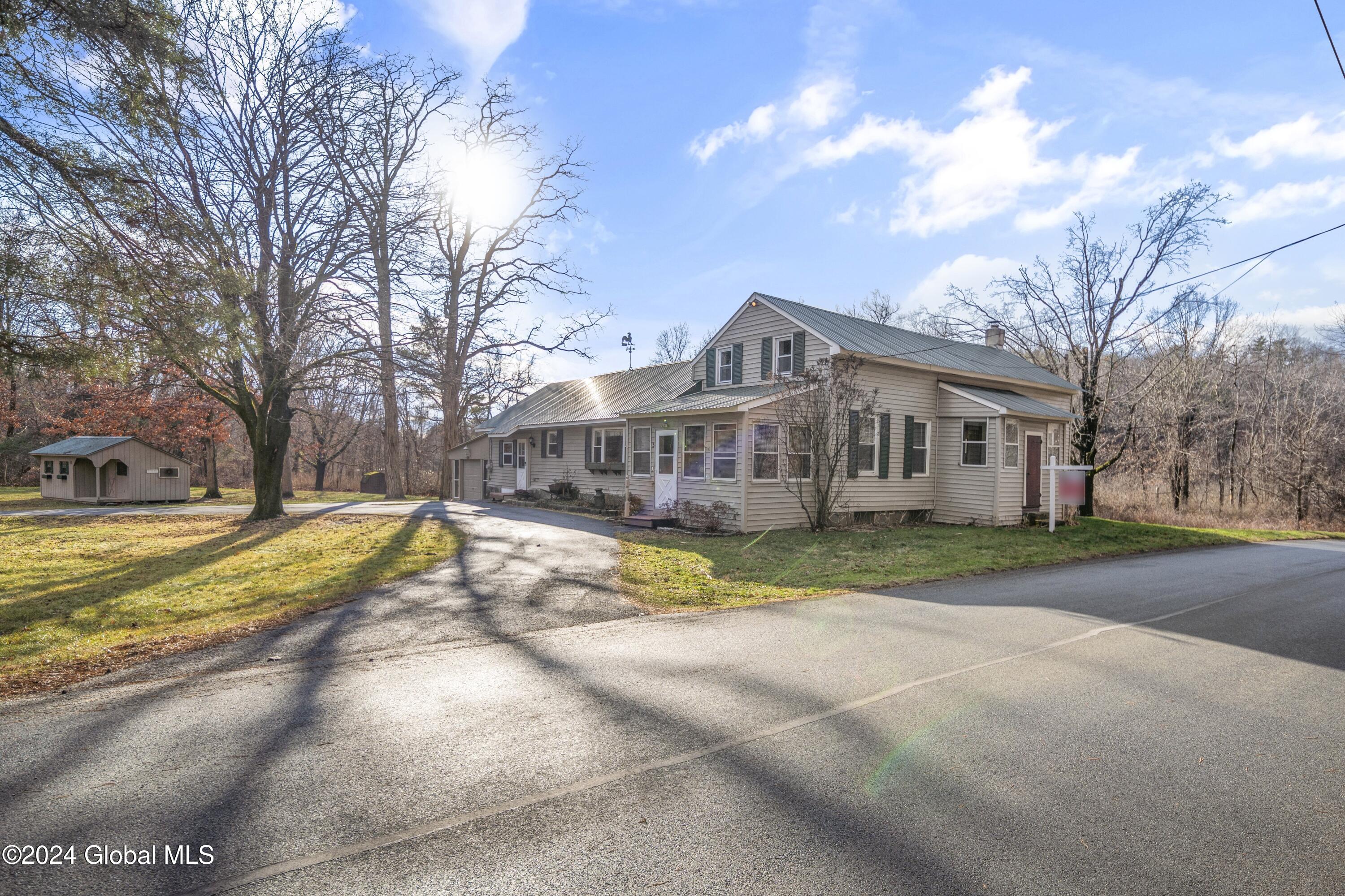 3 Farrell Road, Troy, New York image 25