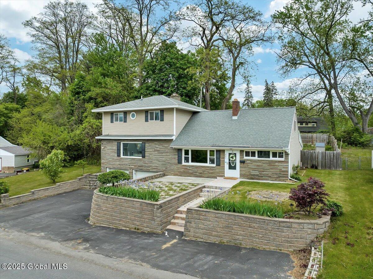 882 Obrien Avenue, Schenectady, New York image 47
